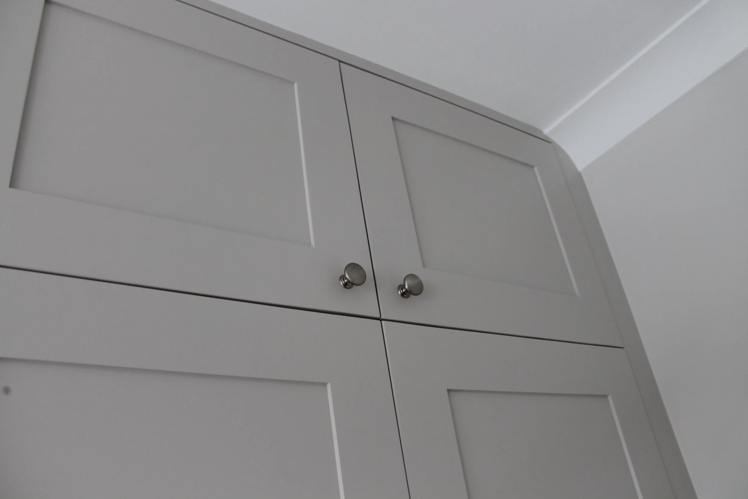 Shaker Style Wardrobe