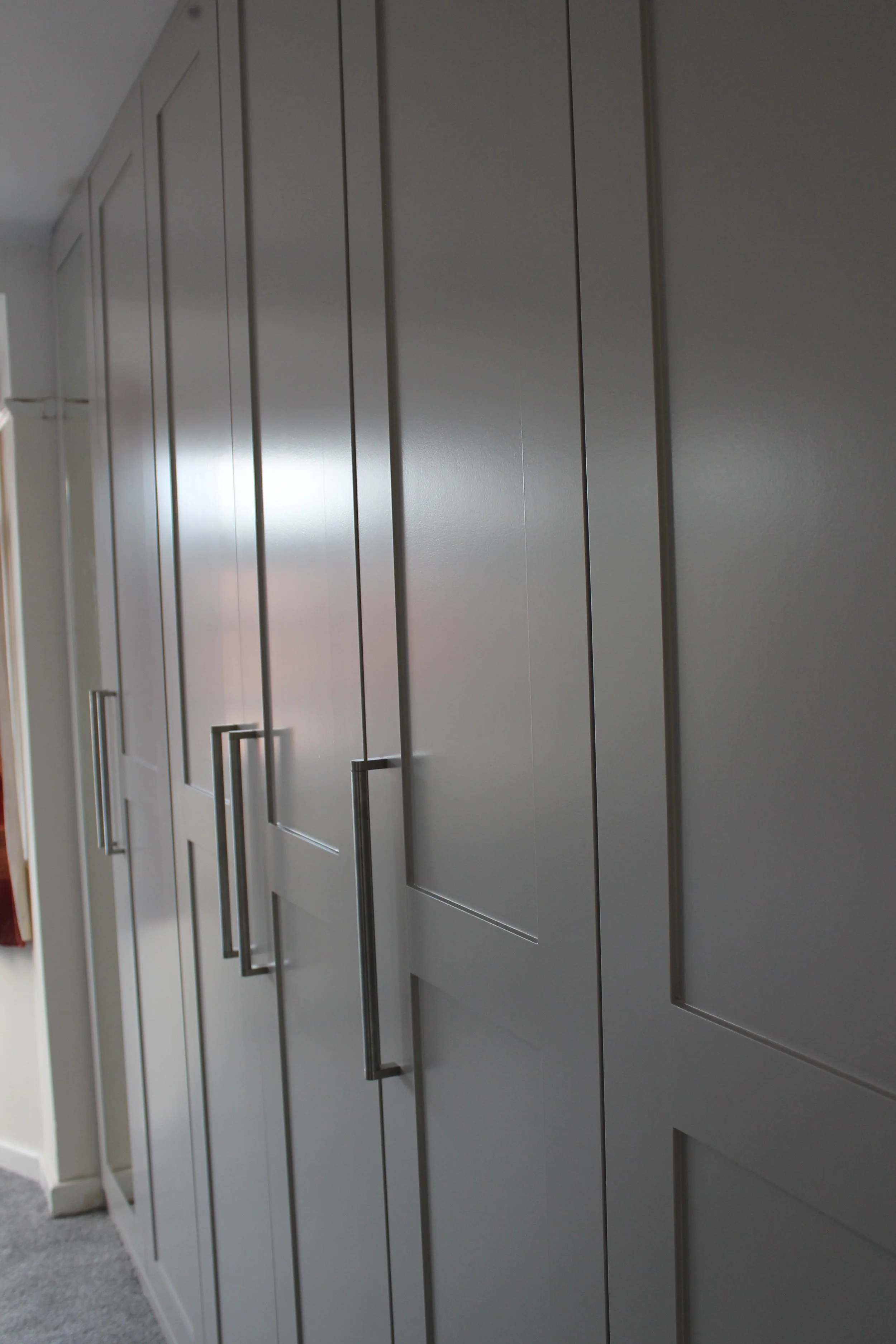 Shaker Style Wardrobe