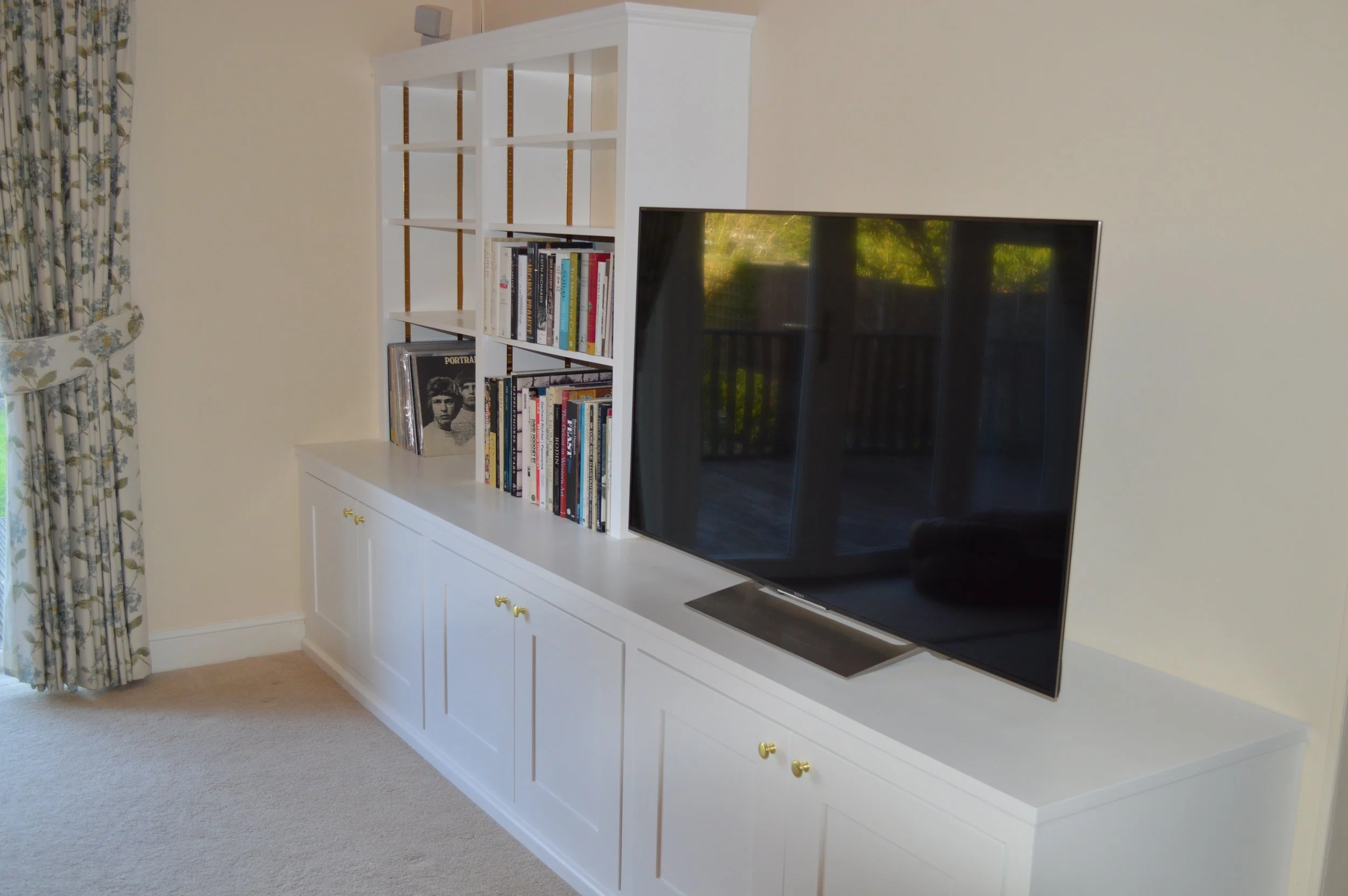 TV Unit