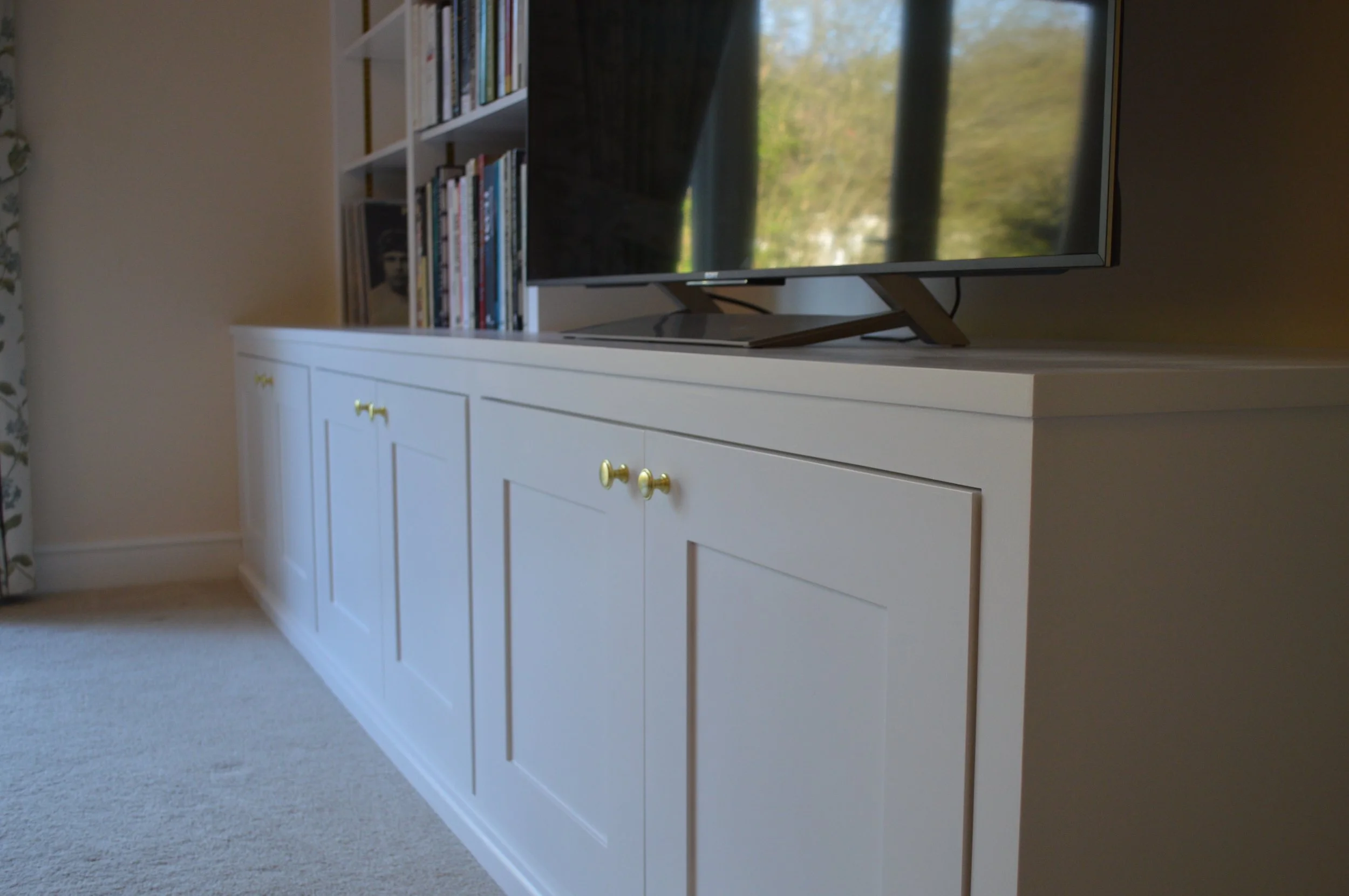 TV Unit