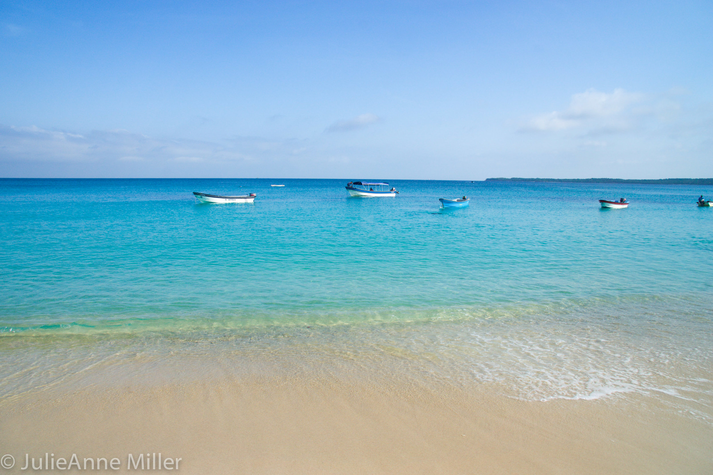 playa blanca water.jpg
