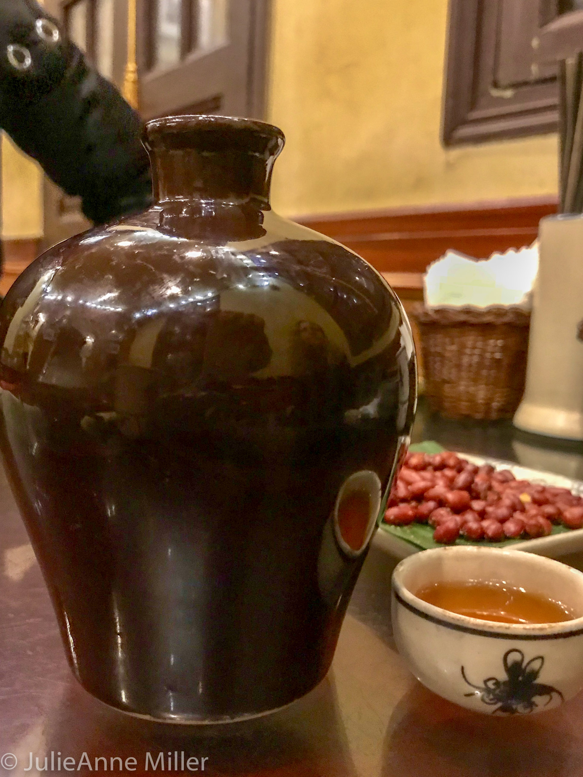 rice wine, The 1946 restaurant