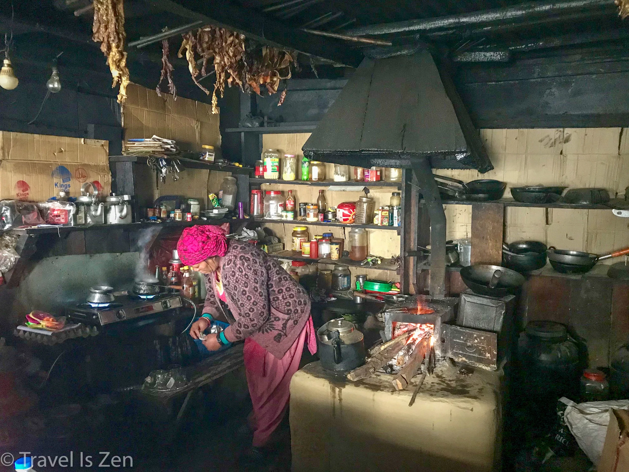 A real teahouse, where we took refuge from the rain.