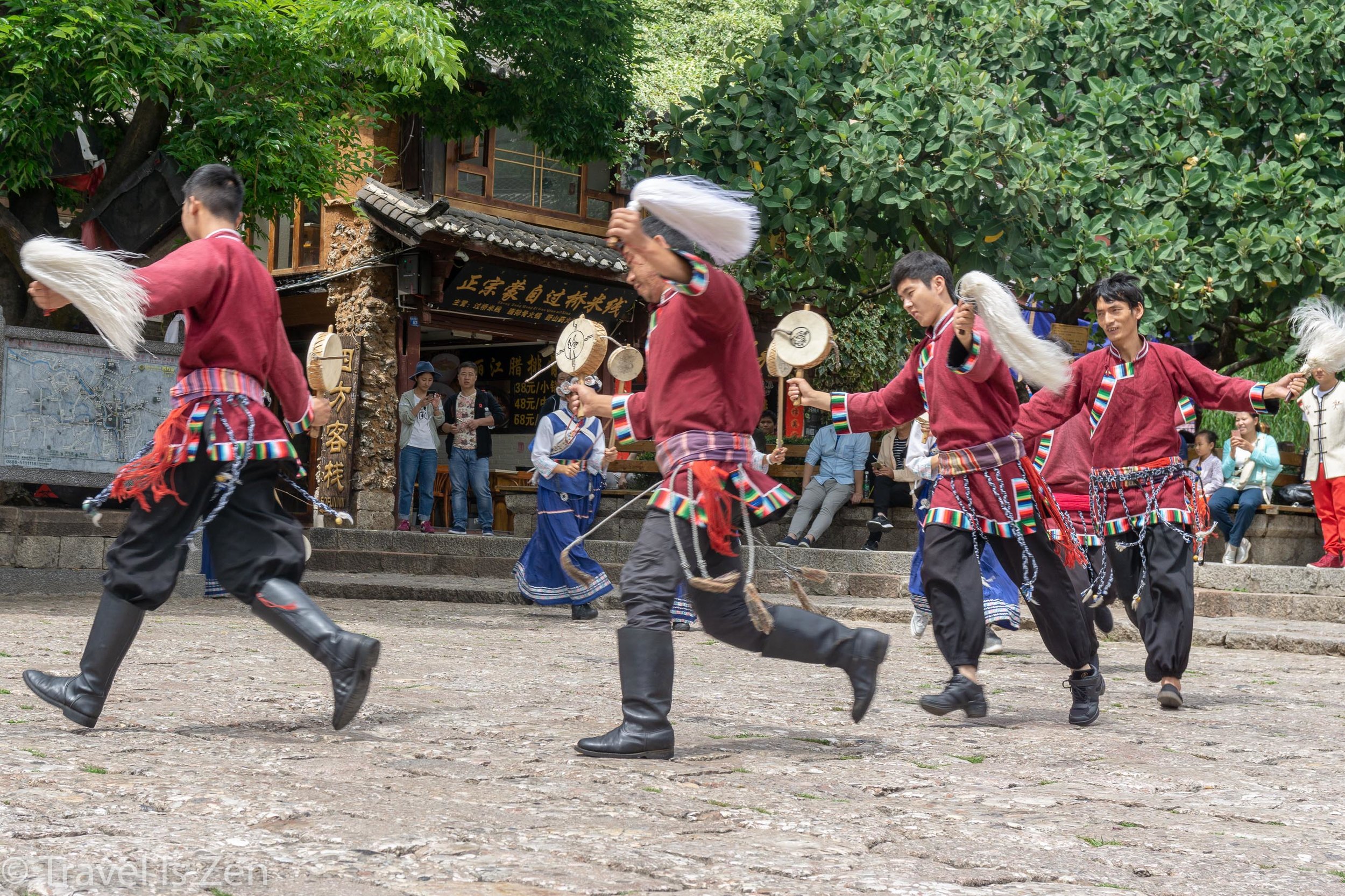 Naxi ethnic performance