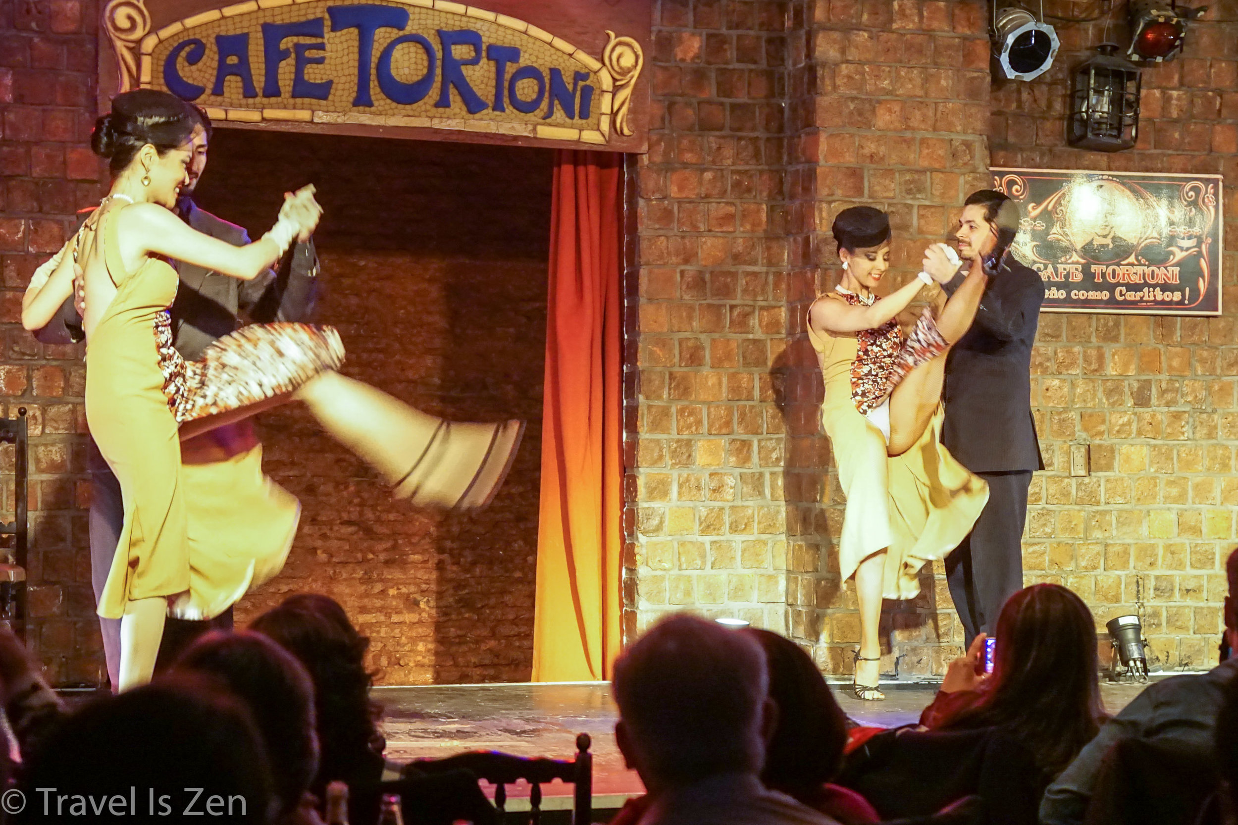 Tango show, Cafe Tortoni