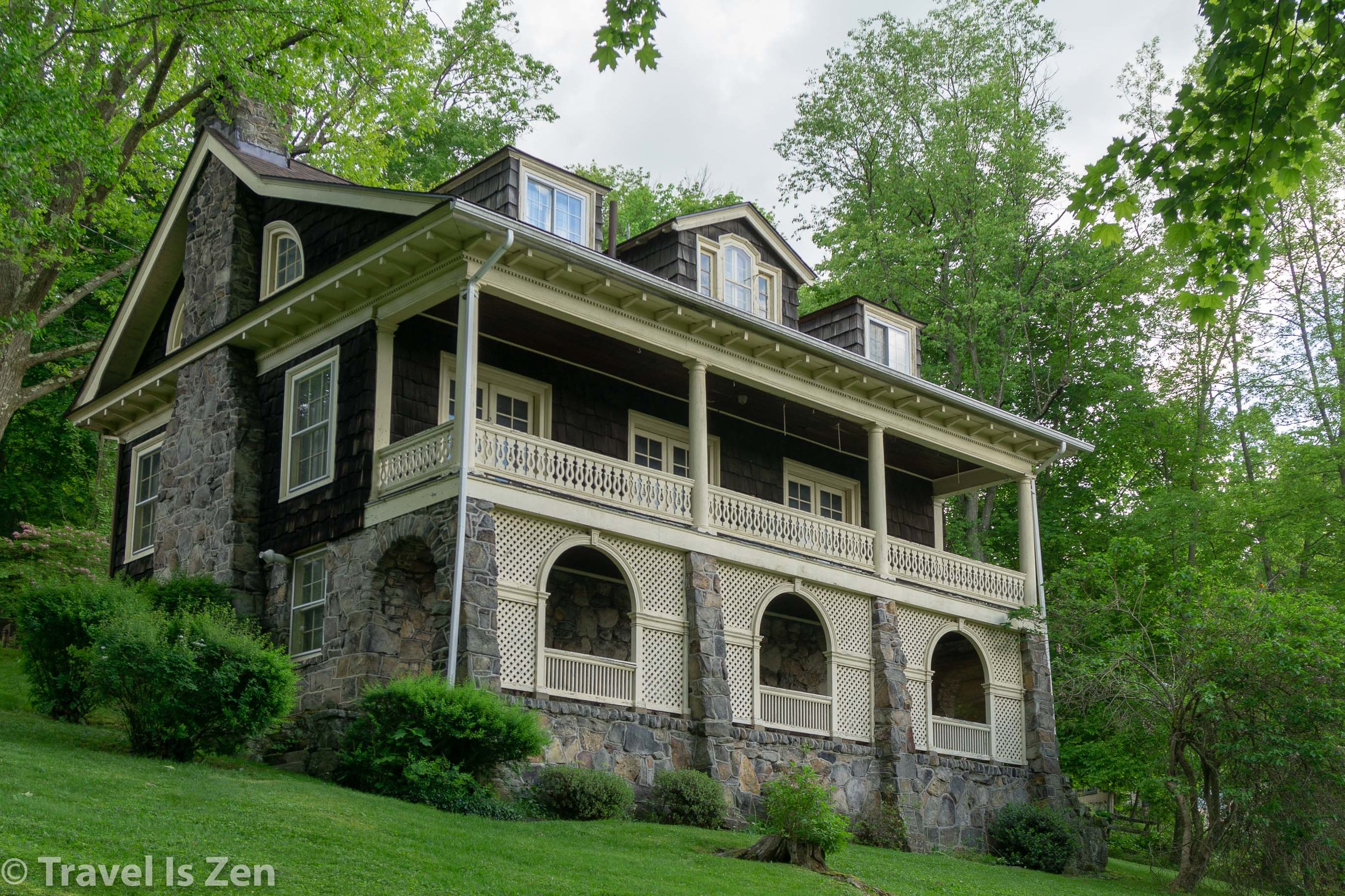 The Carriage House, 1918