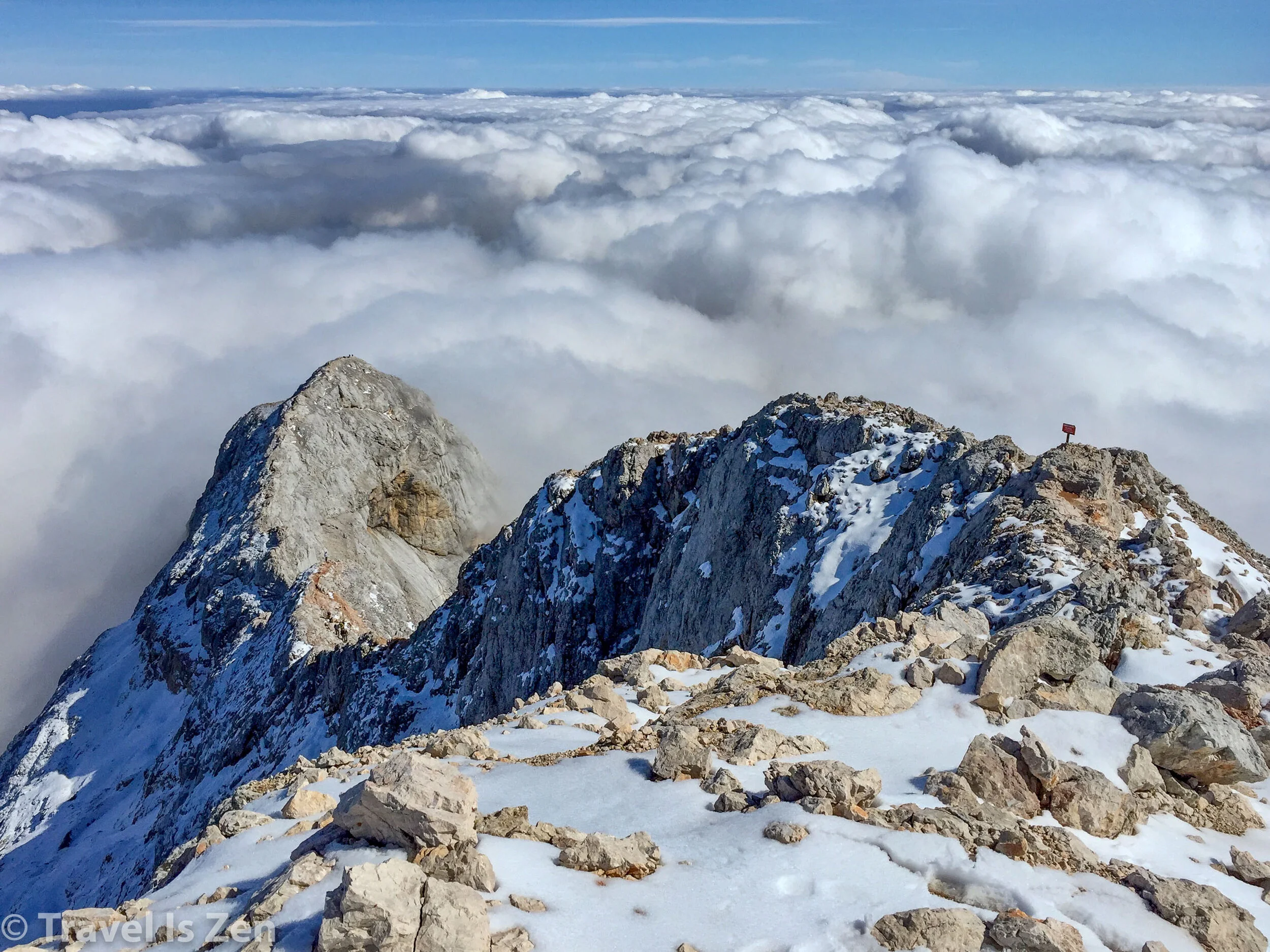 Hiker's Guide to the Slovenia Mountain Trail