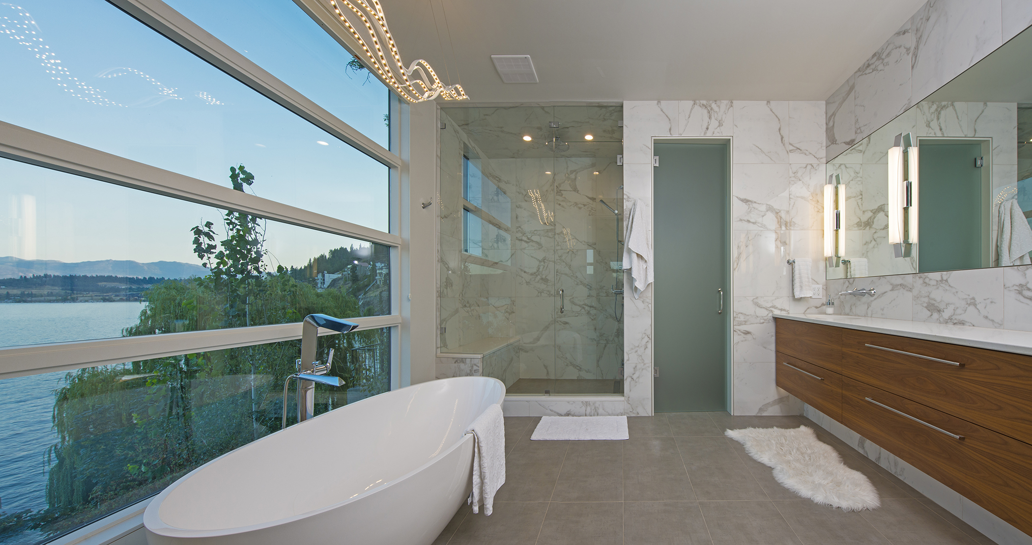 14-master bath - Copy.jpg