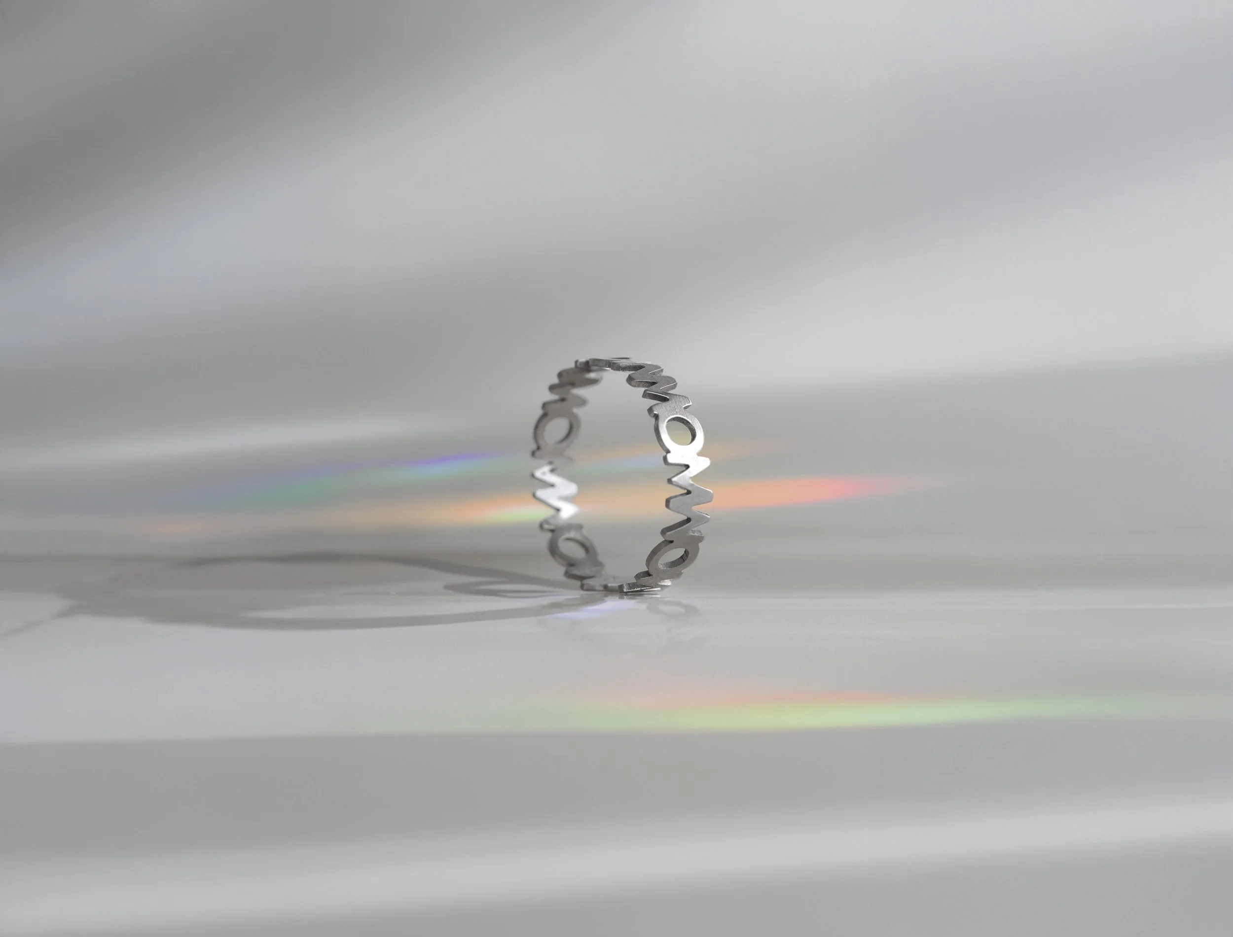 MOM_Ring_4_quer.jpg