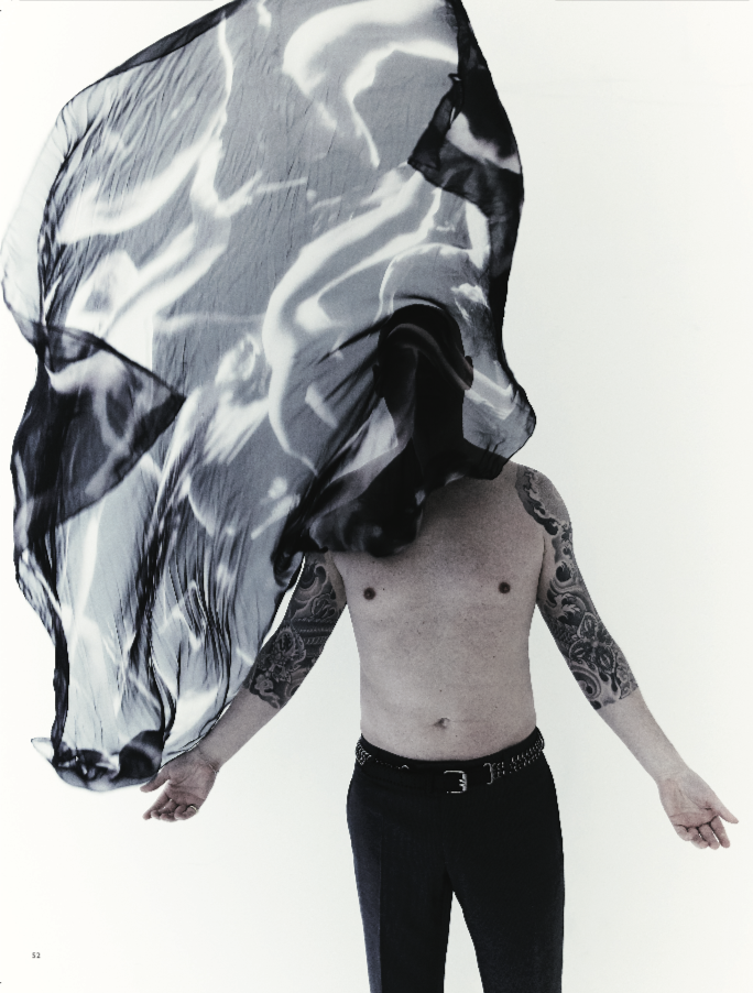 "As art, fashion and technology merge, Gary James McQueen is leading a digital revolution" ALTERED STATES Words Julia Robson, Photography Nato Welton, Art Direction Geoff Waring
