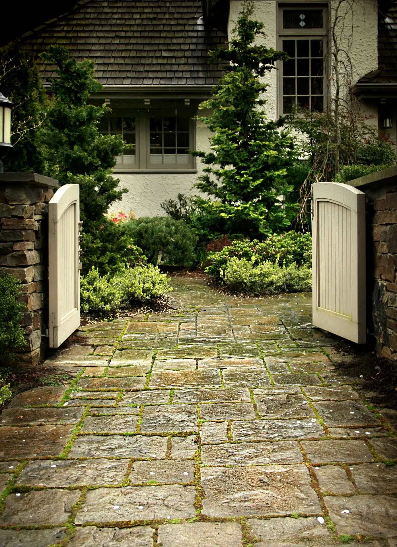 7 entry pavers and gate.jpg