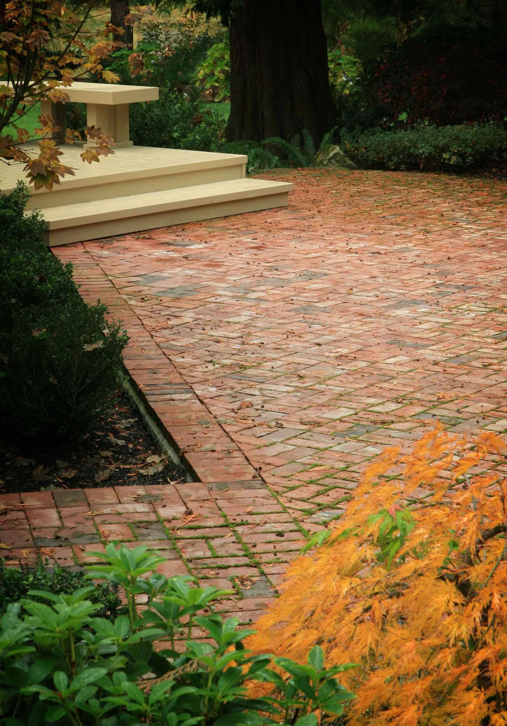 22 nodtvedt brick patio2.jpg
