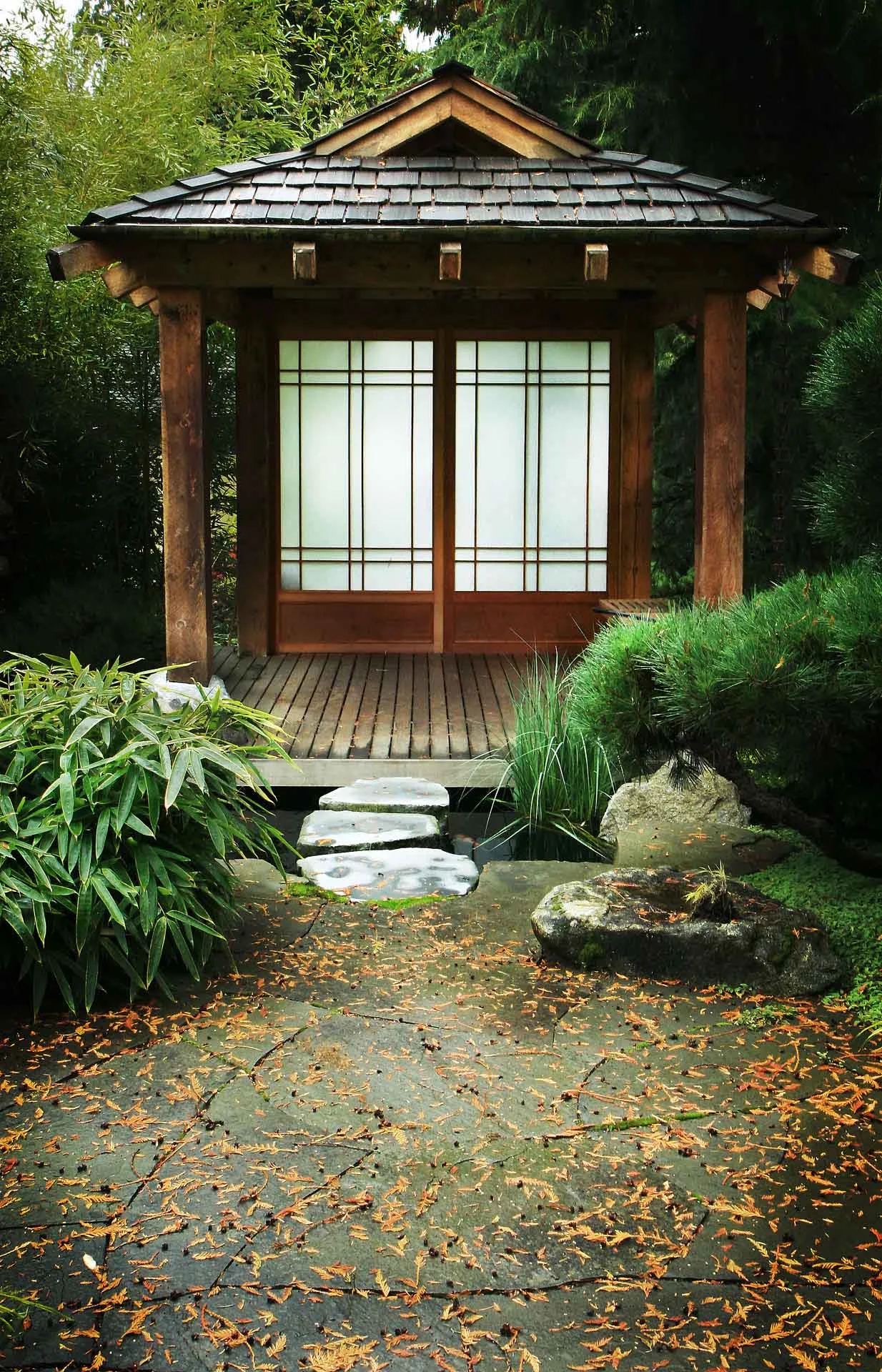 42 guthrie japanese garden house.jpg