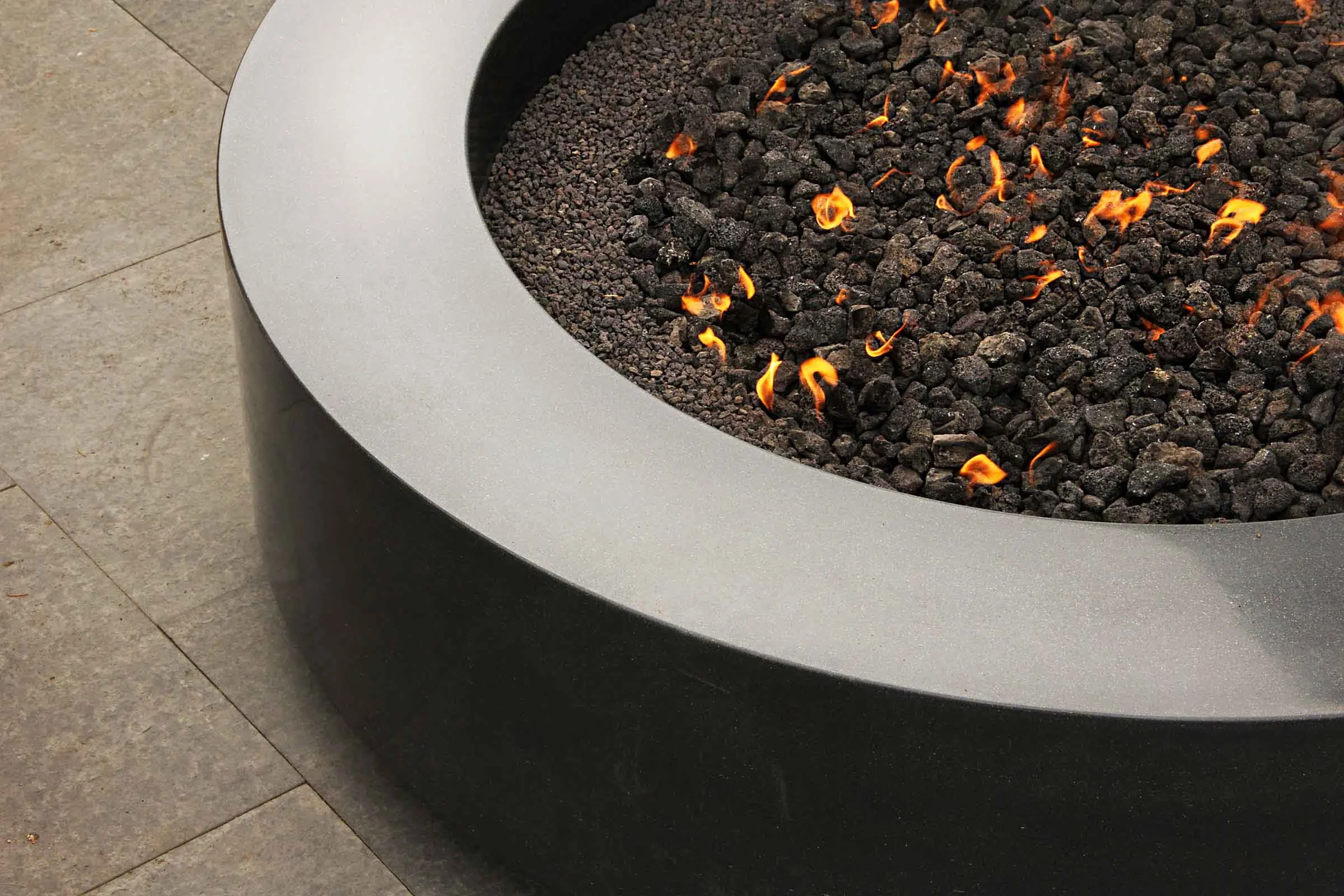 6 poore firepit1.jpg