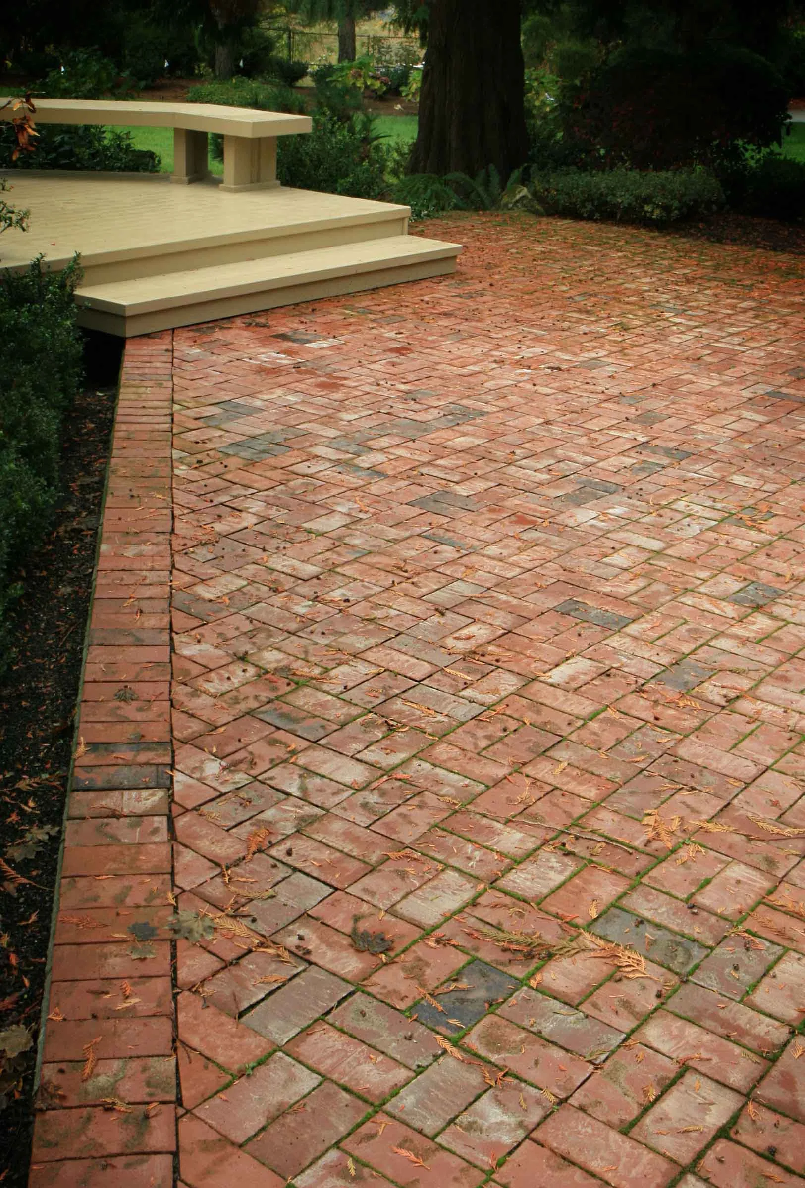 32 nodtvedt brick patio4.jpg