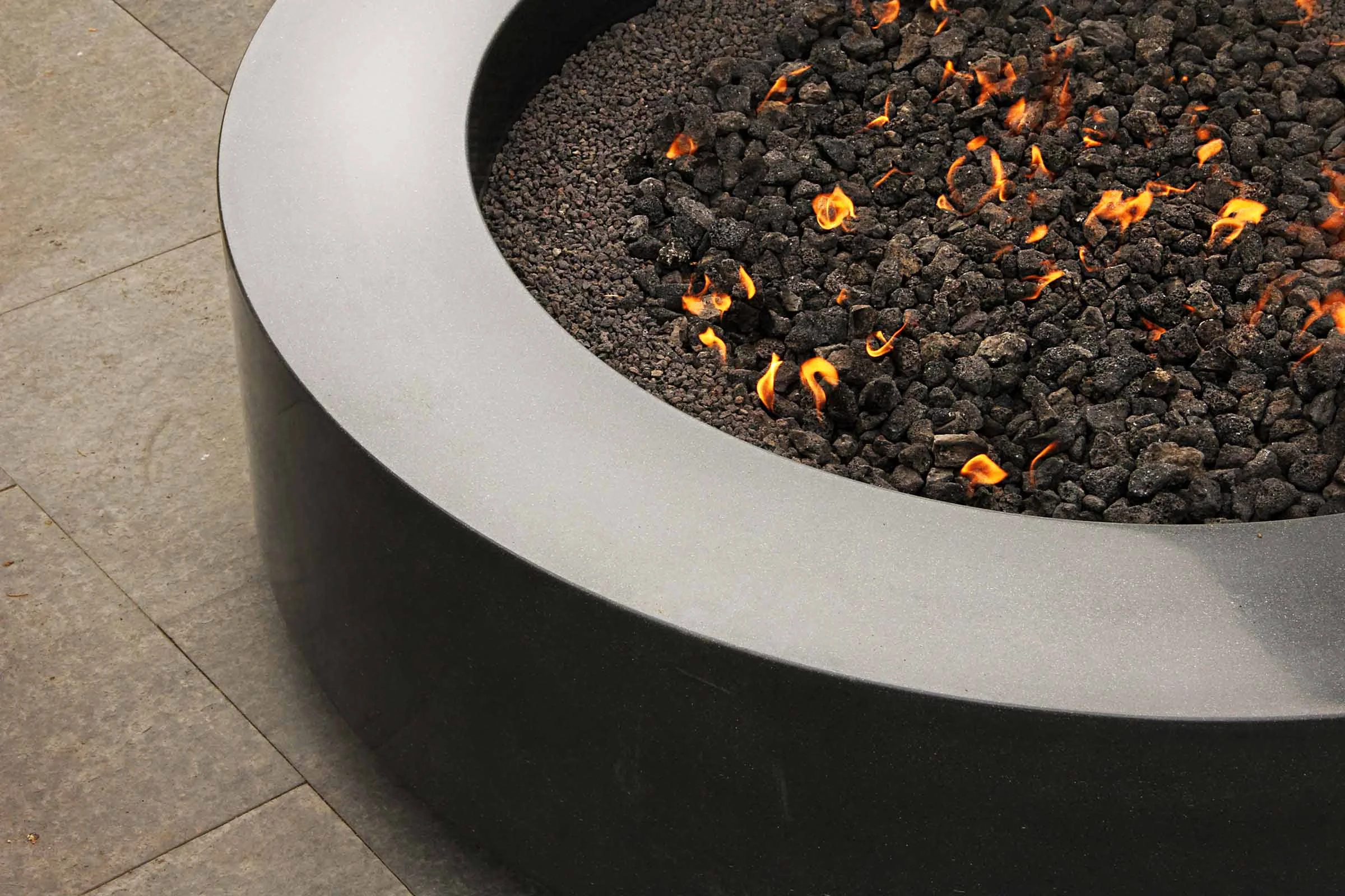 1poore firepit1.jpg