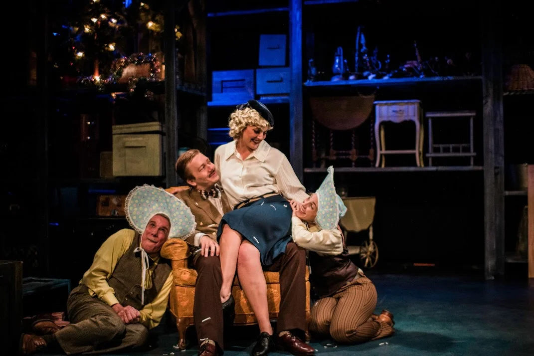 6_The 39 Steps - L to R - TownsendColeman.KevinShewey.LaurenThompson.CarlyLopez.jpg