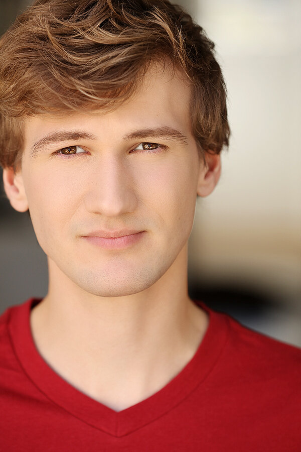 Kane Filbeck as Hank