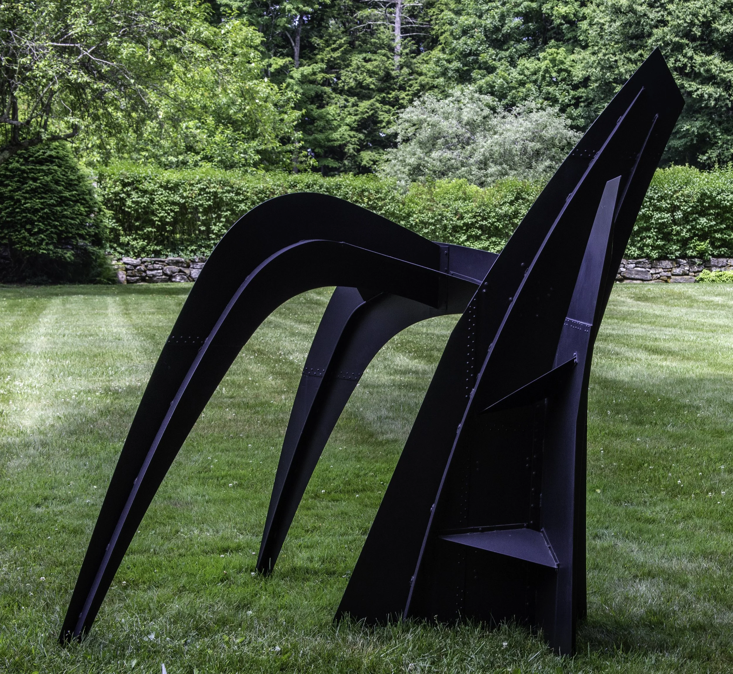 Alexander Calder Crossed Blades (2).jpg