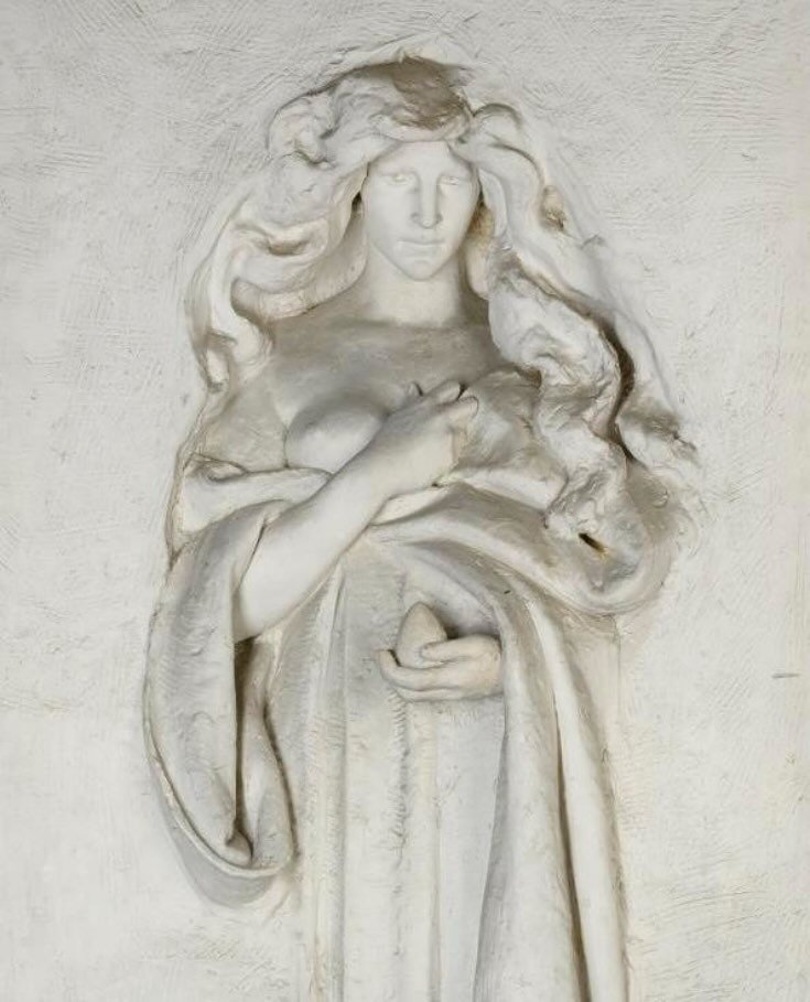What a ✨️relief ✨️ it&rsquo;s Friday! ⁠
⁠
Created in 1902 this is a relief of a female figure by Daniel Chester French. Originally designed as part of the project for the Parkman Memorial, this work was not included in the final design concept. ⁠
⁠
F