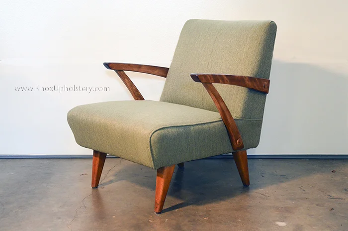 Mid-century-modern arm chair with show wood (Copy)