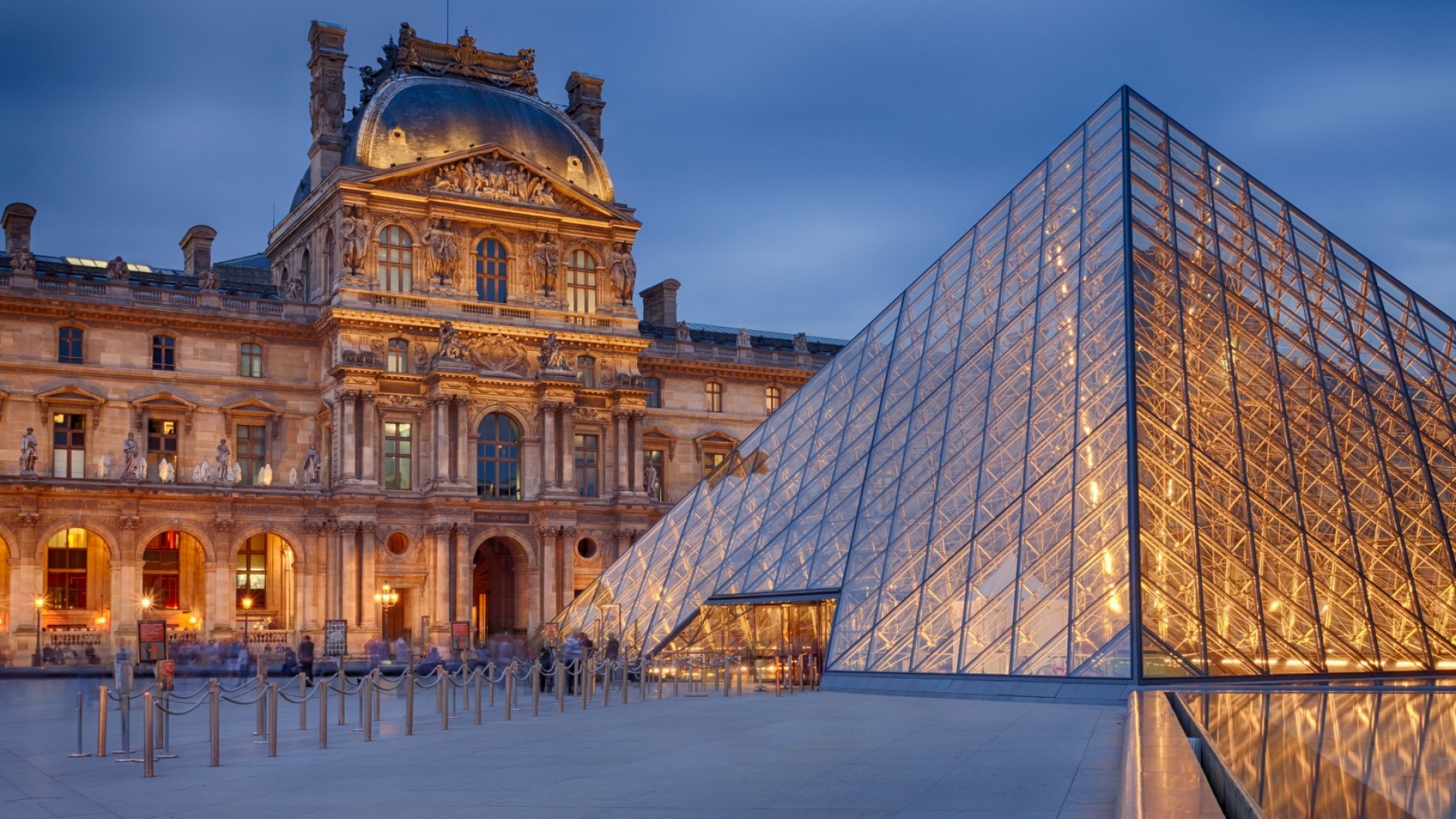 the-louvre-wallpapers-28933-125710.jpg
