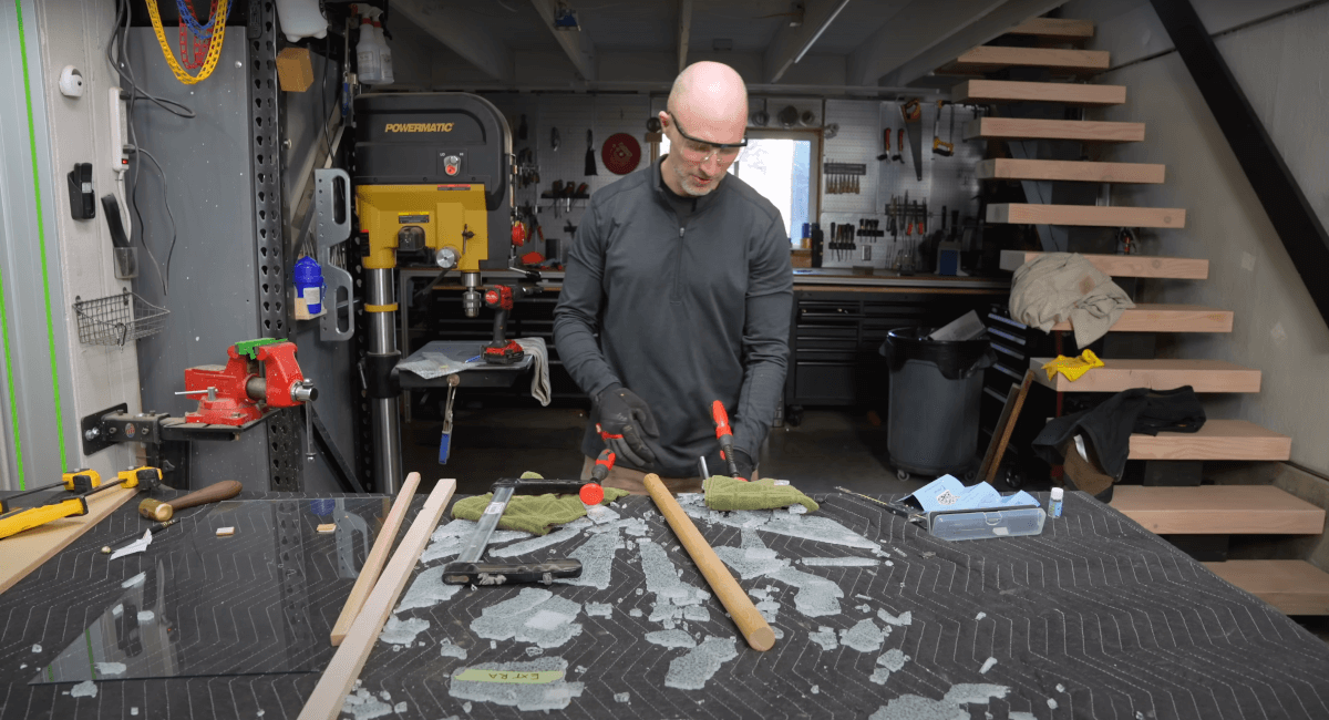Glass Table: Cutting the Glass