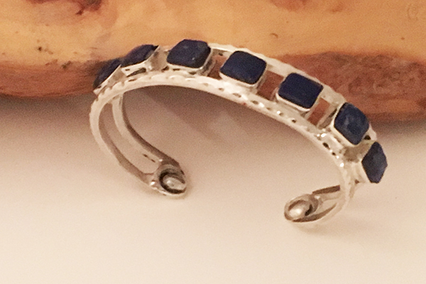 Website image Lapis bracelet .jpg