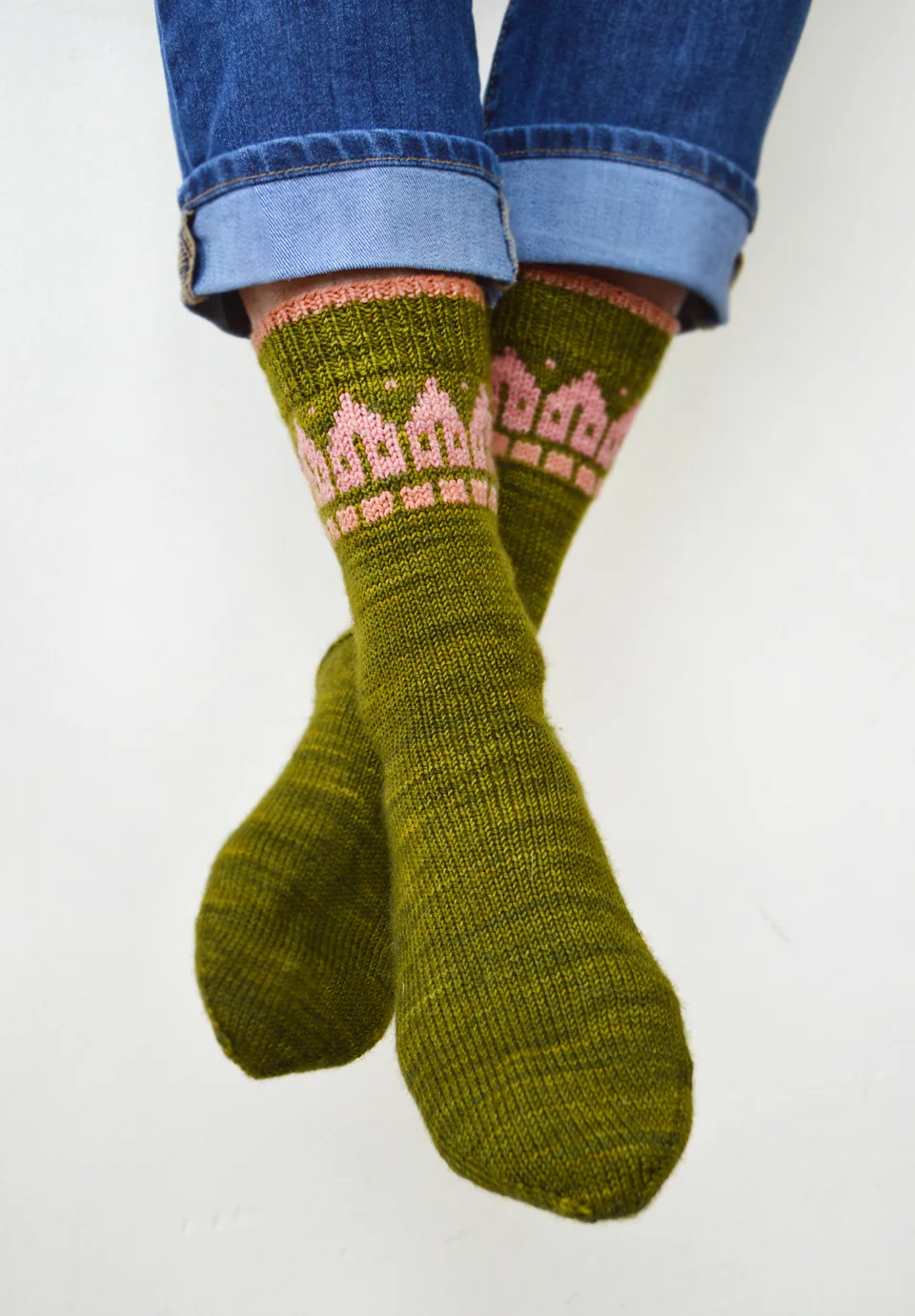 Rowhouse Socks_72_3.jpg