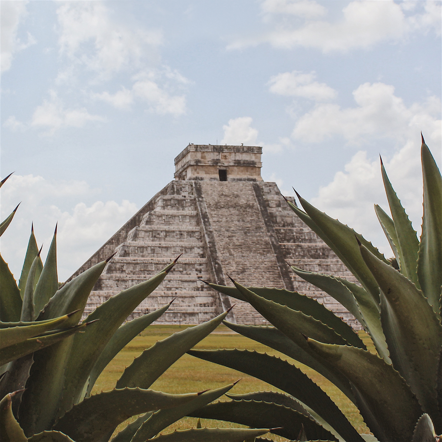 diegogarza-chichenitza.jpg