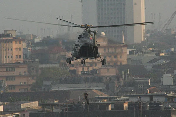 Special forces storm Nariman House