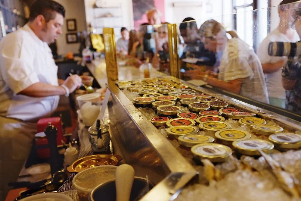 heritagerestaurant-heritagechicago-heritagerestaurantandcaviarbar-chicagorestaurant-caviarbar-heritage-heritagecaviarbar-oystersinchicago-oysters-freshfishchicagoEdit-JP-2.jpg
