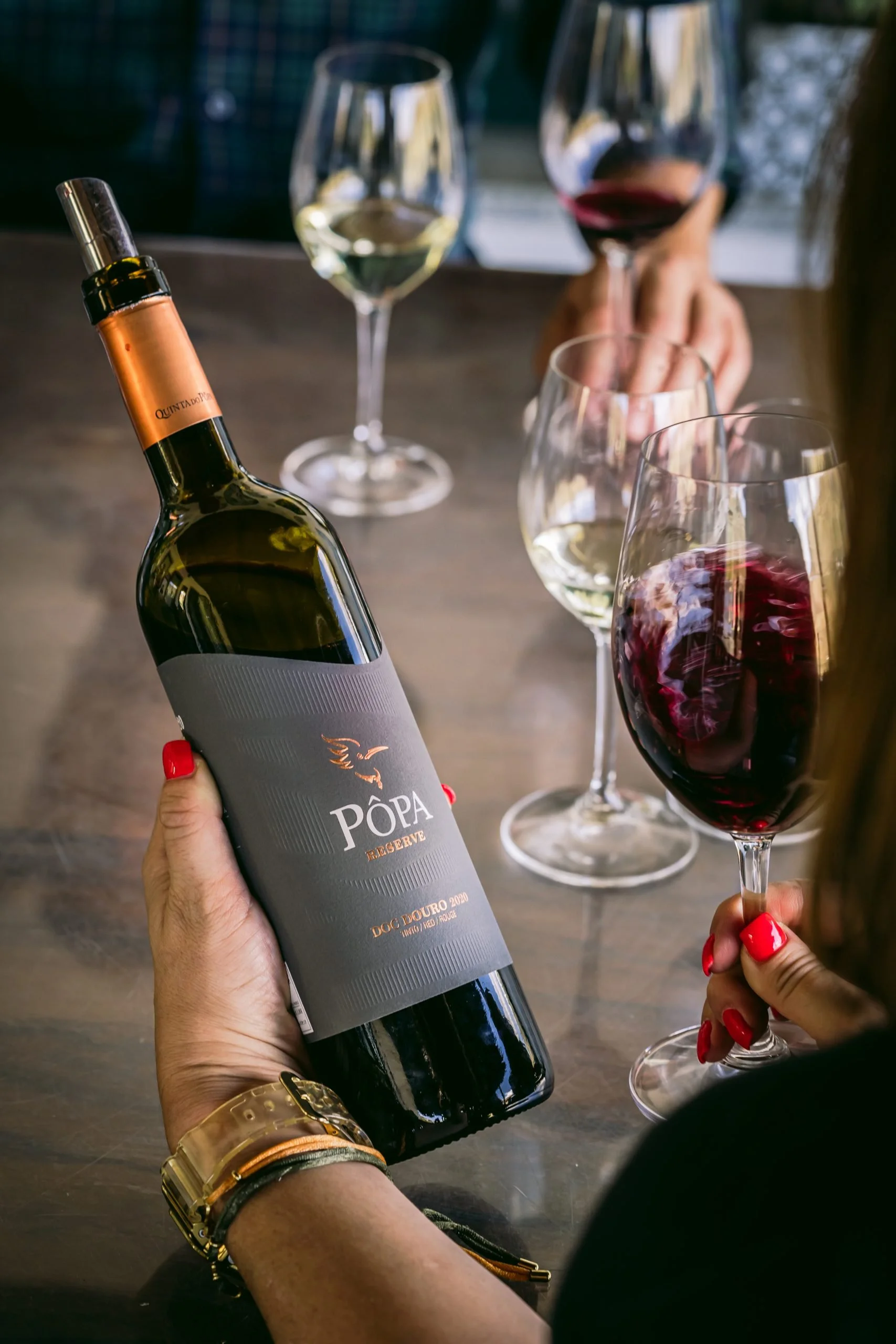 Popa Reserve Tinto 2.jpeg