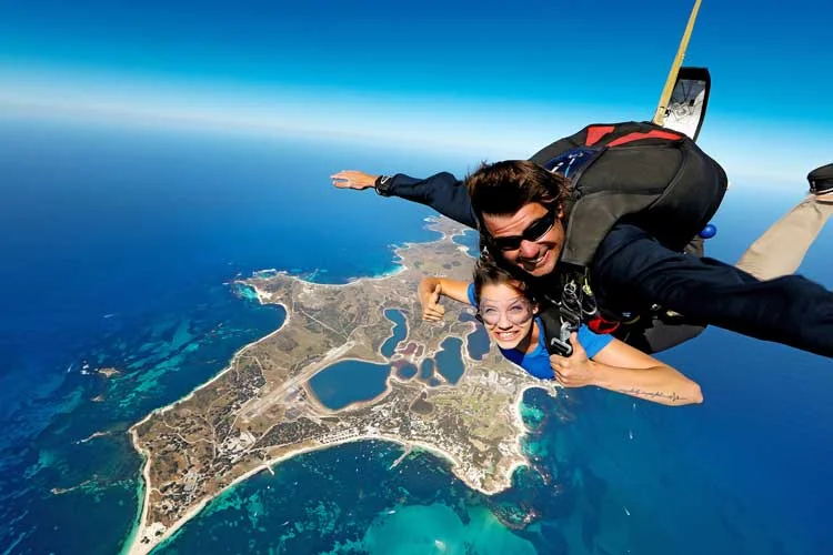 Skydiving+over+Rottnest+Island_Skydive+Geronimo+(2).jpg