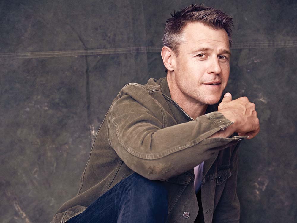 190123_RODGER_CORSER_PORTRAIT_07_0135FINAL.jpg