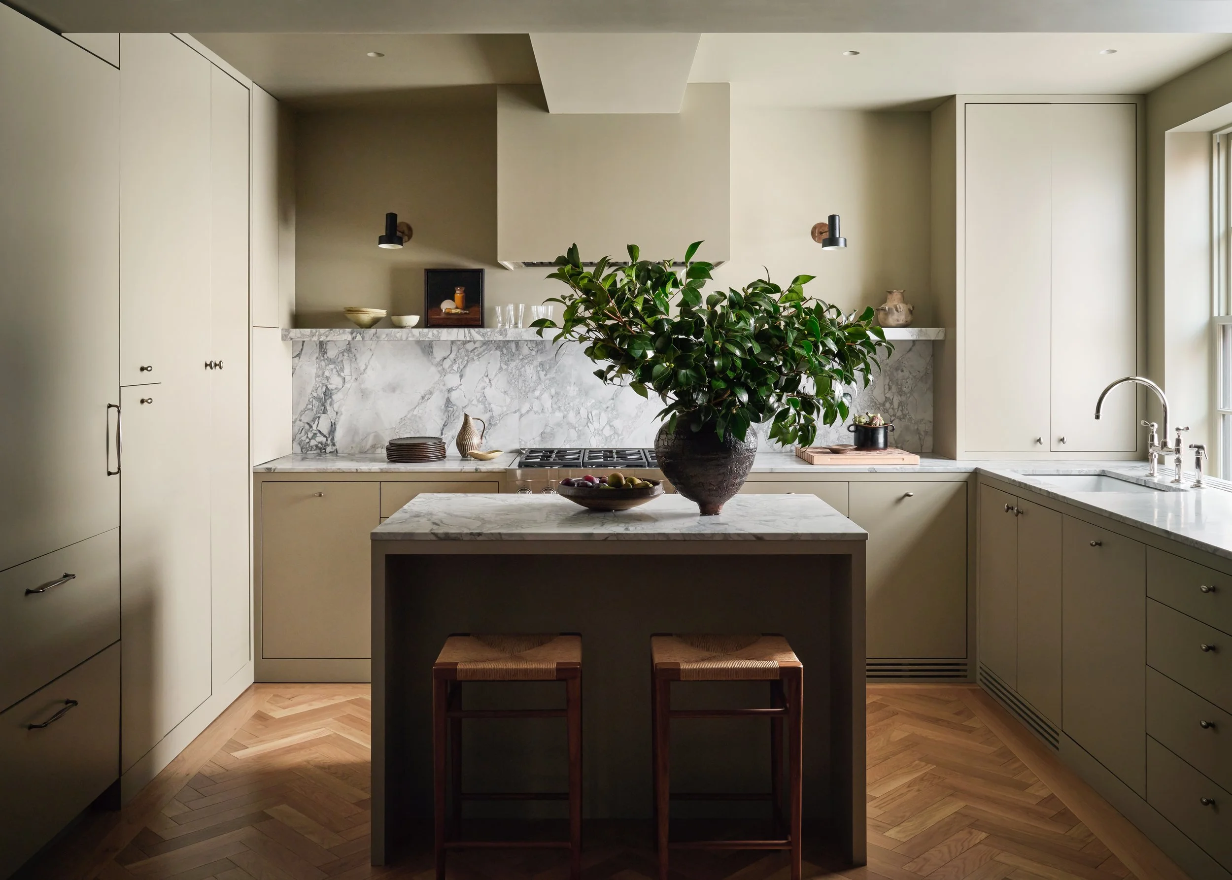 DMitchell_GrisoroStudio_E10GAR_10.jpg