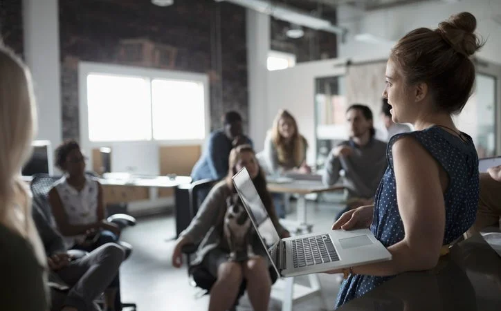Hvordan håndterer du konflikter på din arbejdsplads?