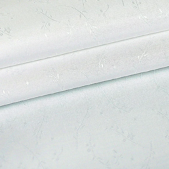 50*50 White Floral Pattern Cotton Made Suits.jpg