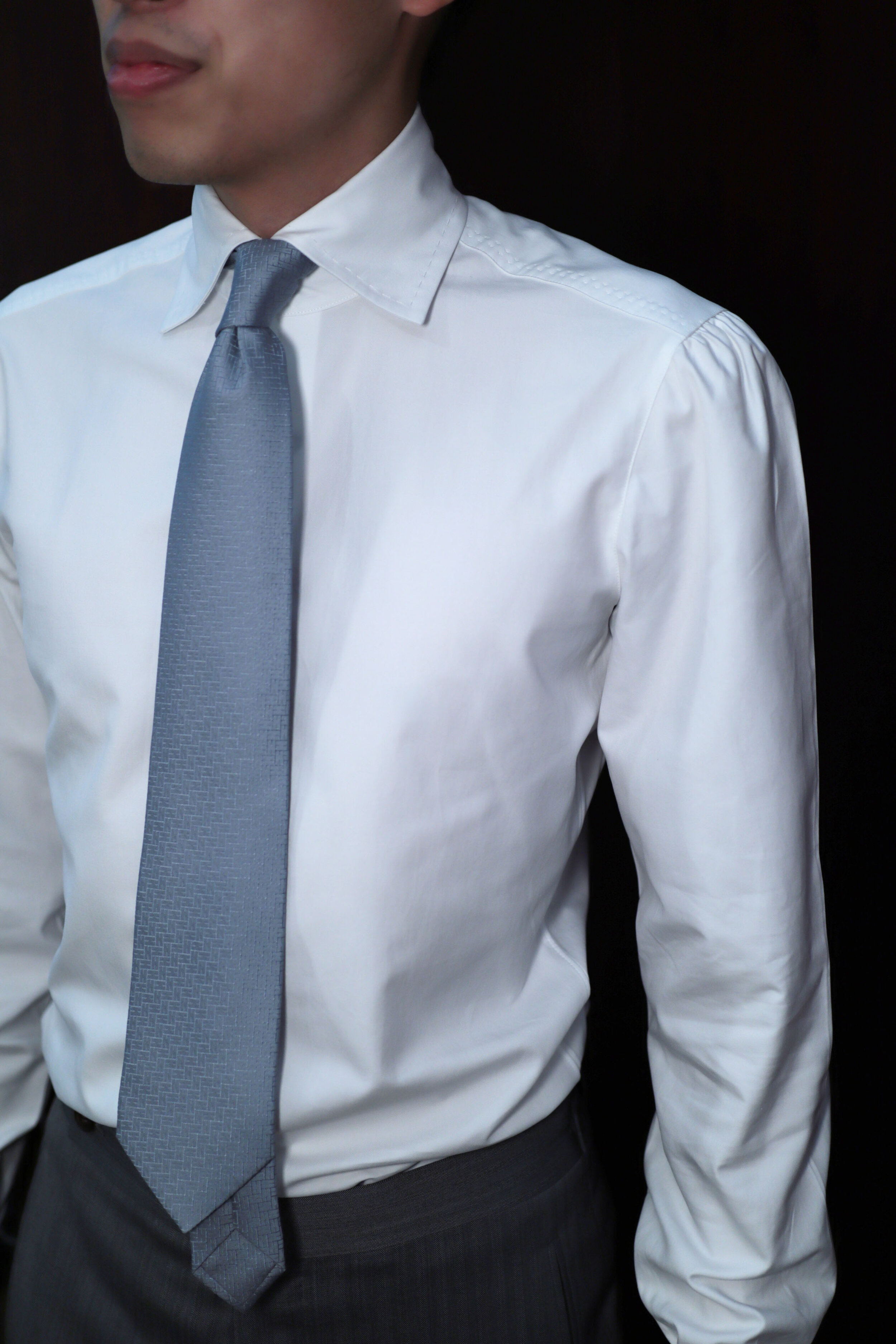 How to select a collar based on Face Shape?