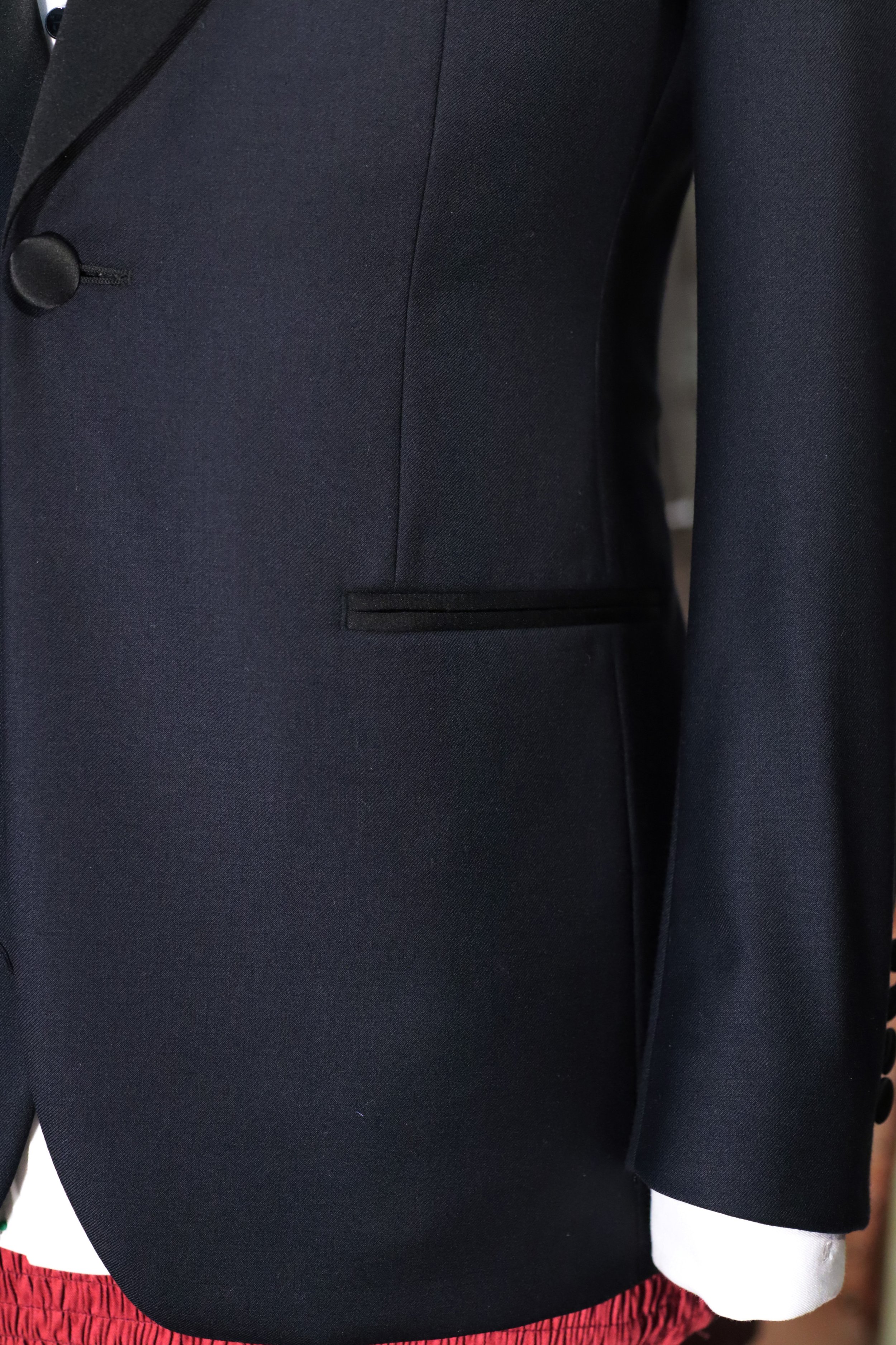 Jetted Pocket with Satin Covered.JPG