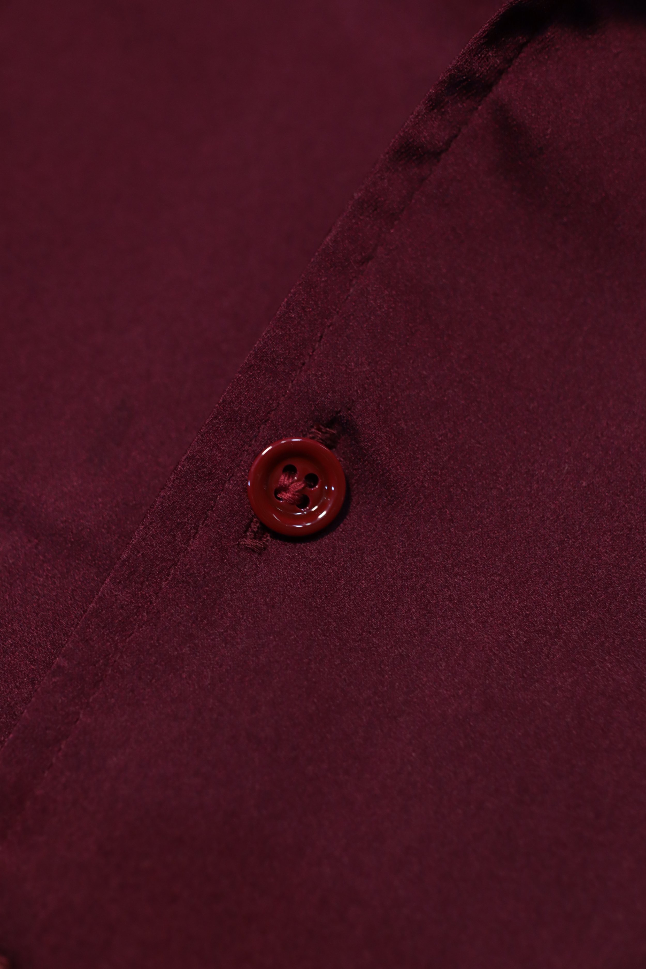 Made Suits® Singapore Tailor — Yakuza Red