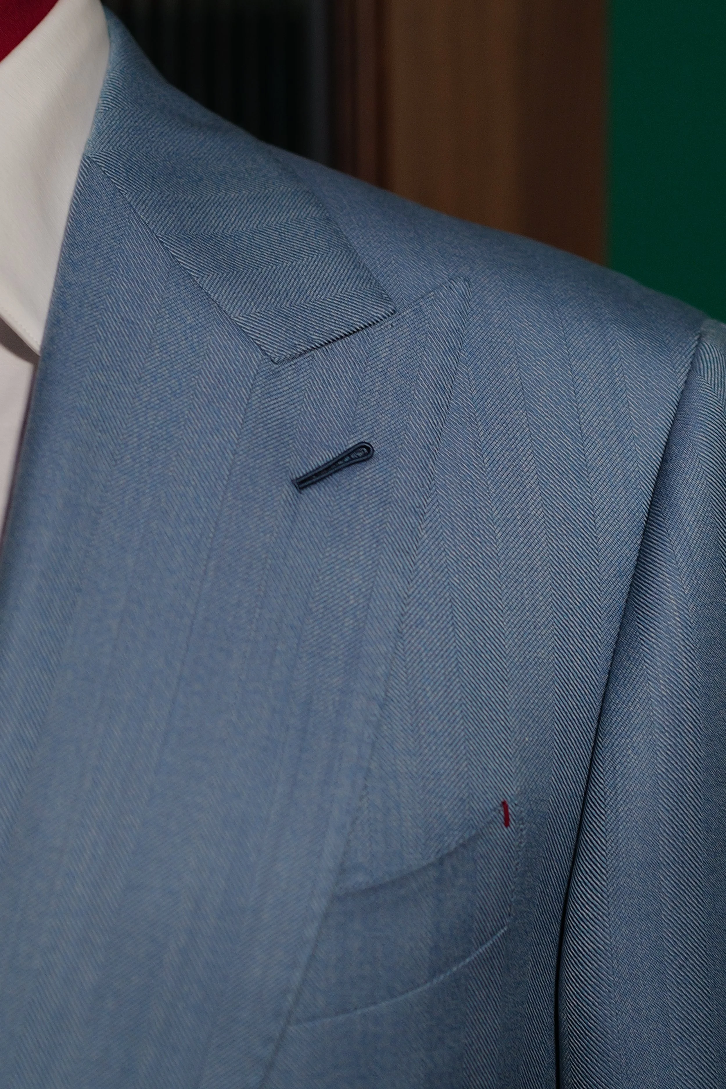 Teardrop Milanese