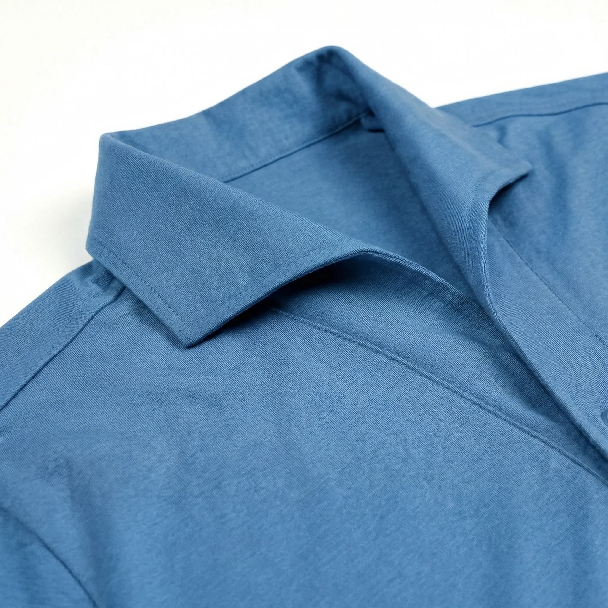 DSC00423_collar_closeup_side_skyblue.webp