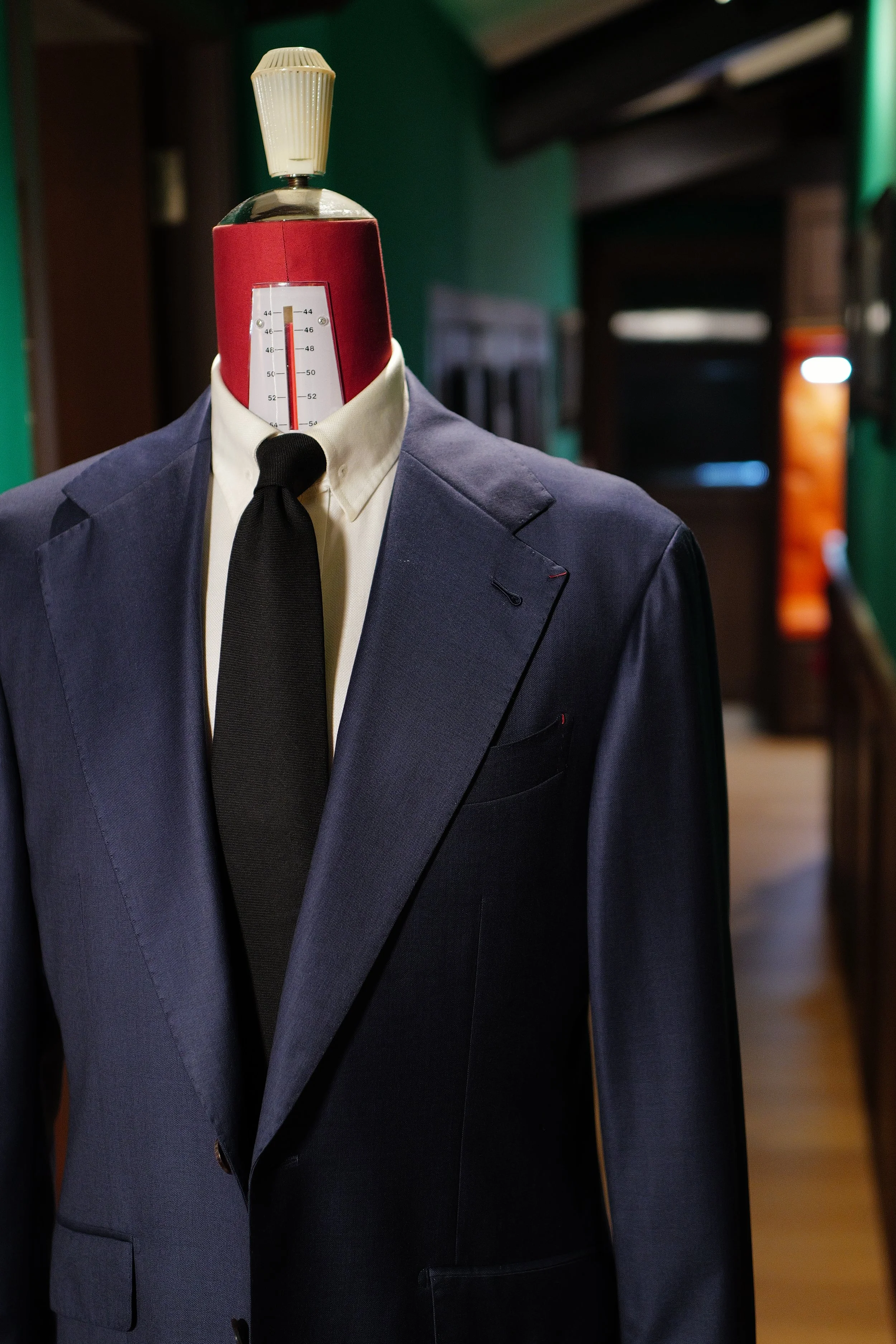 Soft Shoulder Loropiana | Blue Sharkskin Blue Romania Cut Suit Singapore Made Suits.JPG