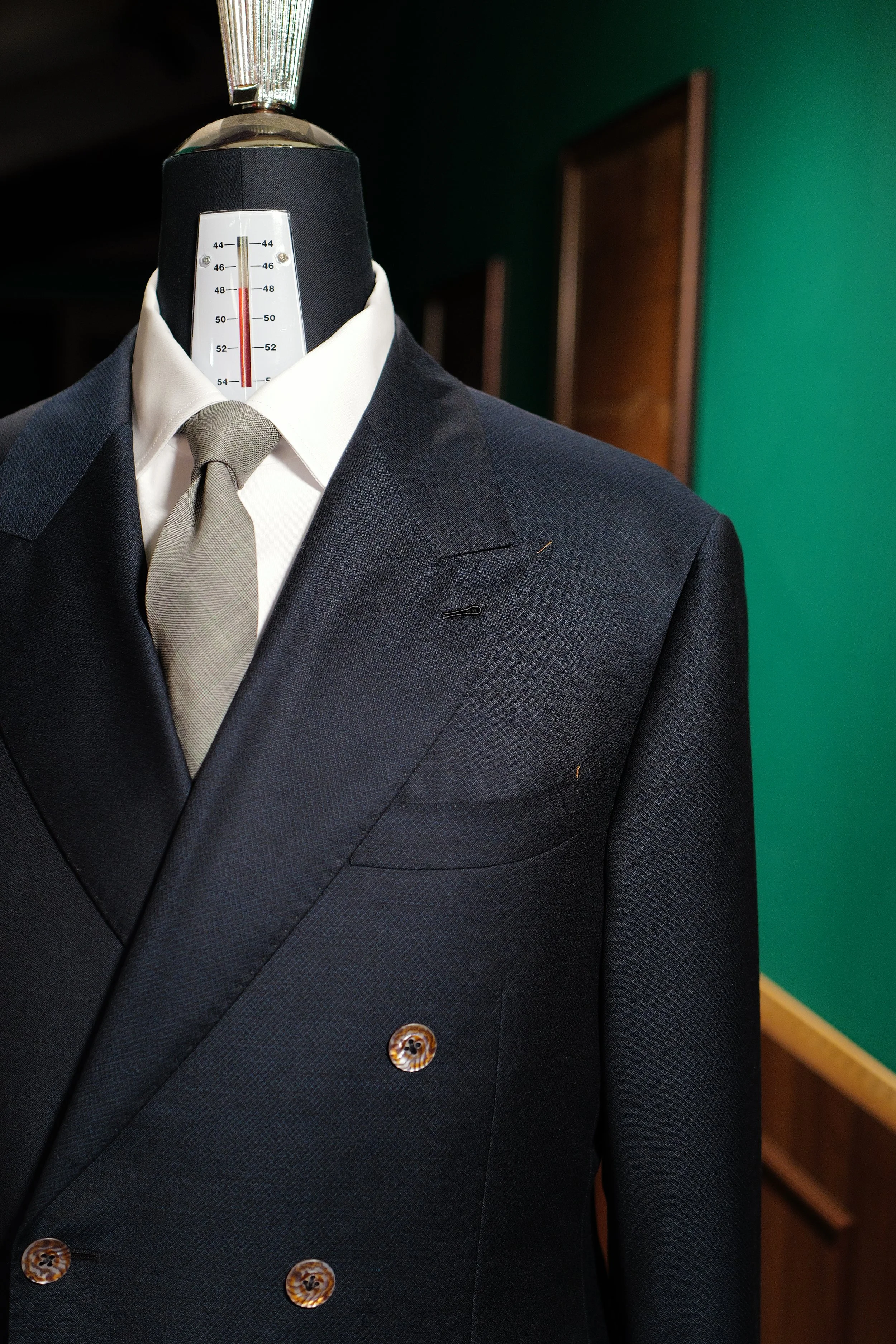Romania Shoulders Dormeul Jade Double Breasted Suit.JPG