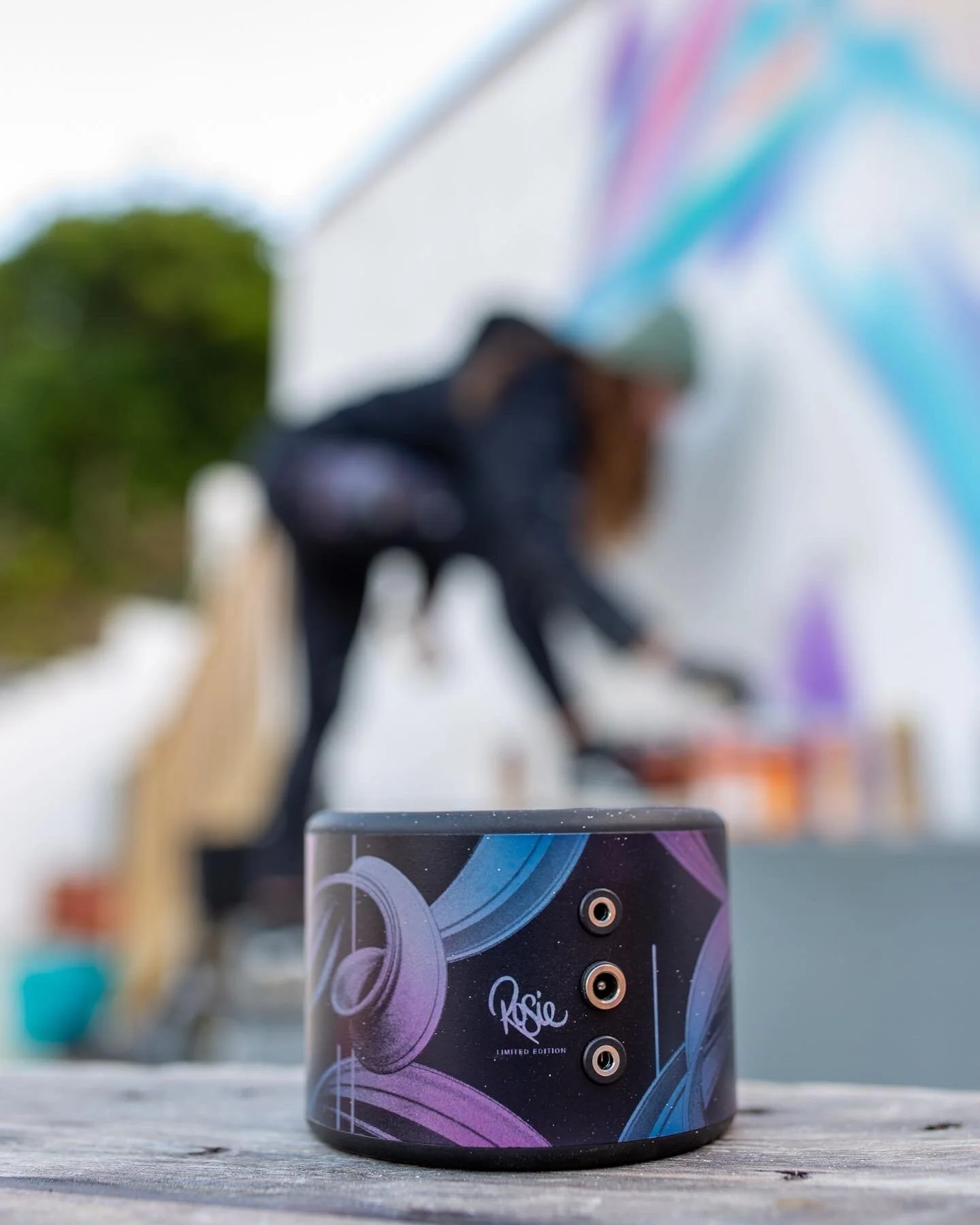 Rosie Woods x Minirig Collaboration 