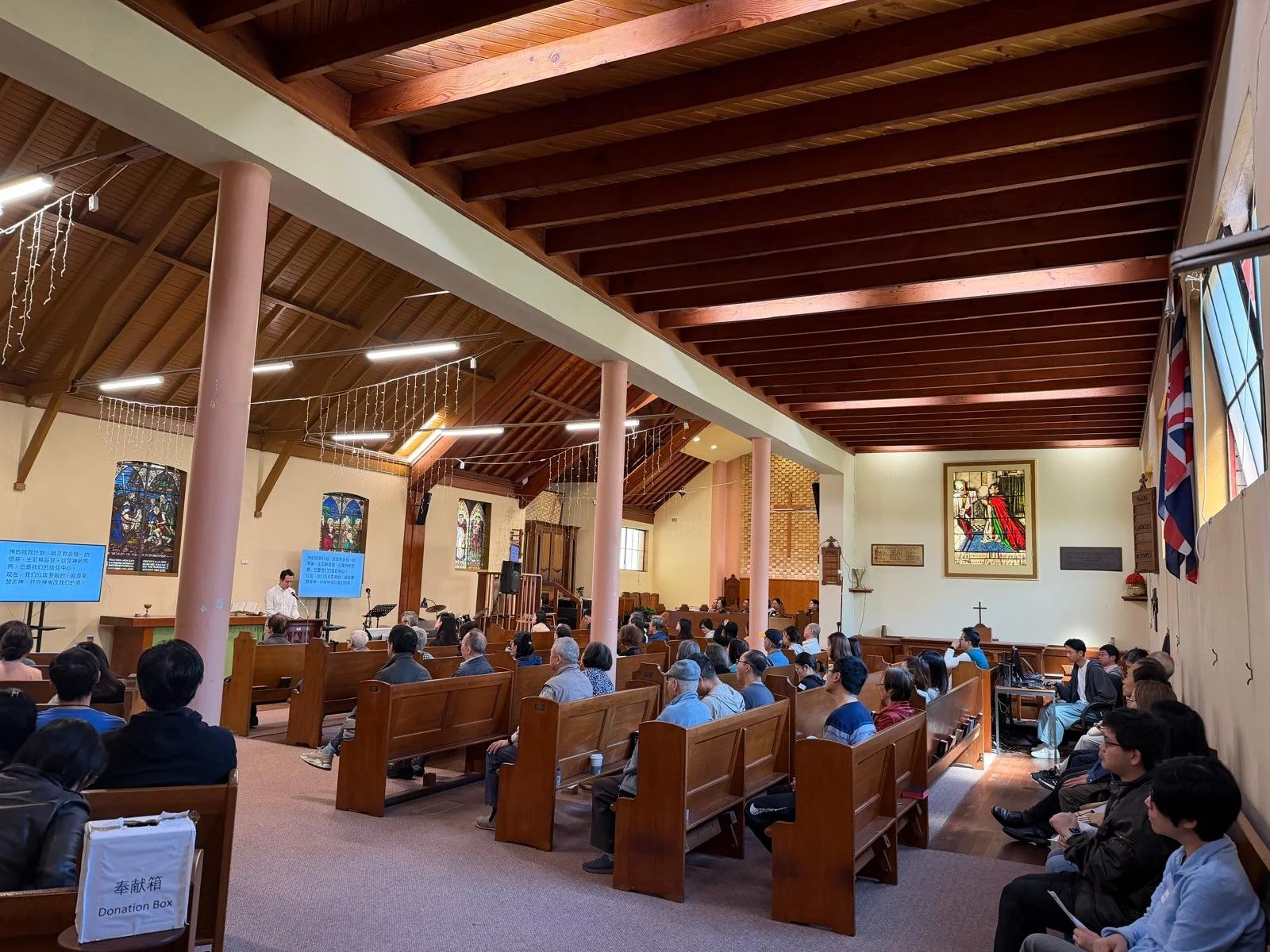 On September 6, St. Basil's Chinese Church taught Romans Chapter 11. We learned that our salvation is entirely by God's grace, and we can contribute nothing to it; therefore, we should not be proud but humble ourselves before God. As Gentiles, we mus