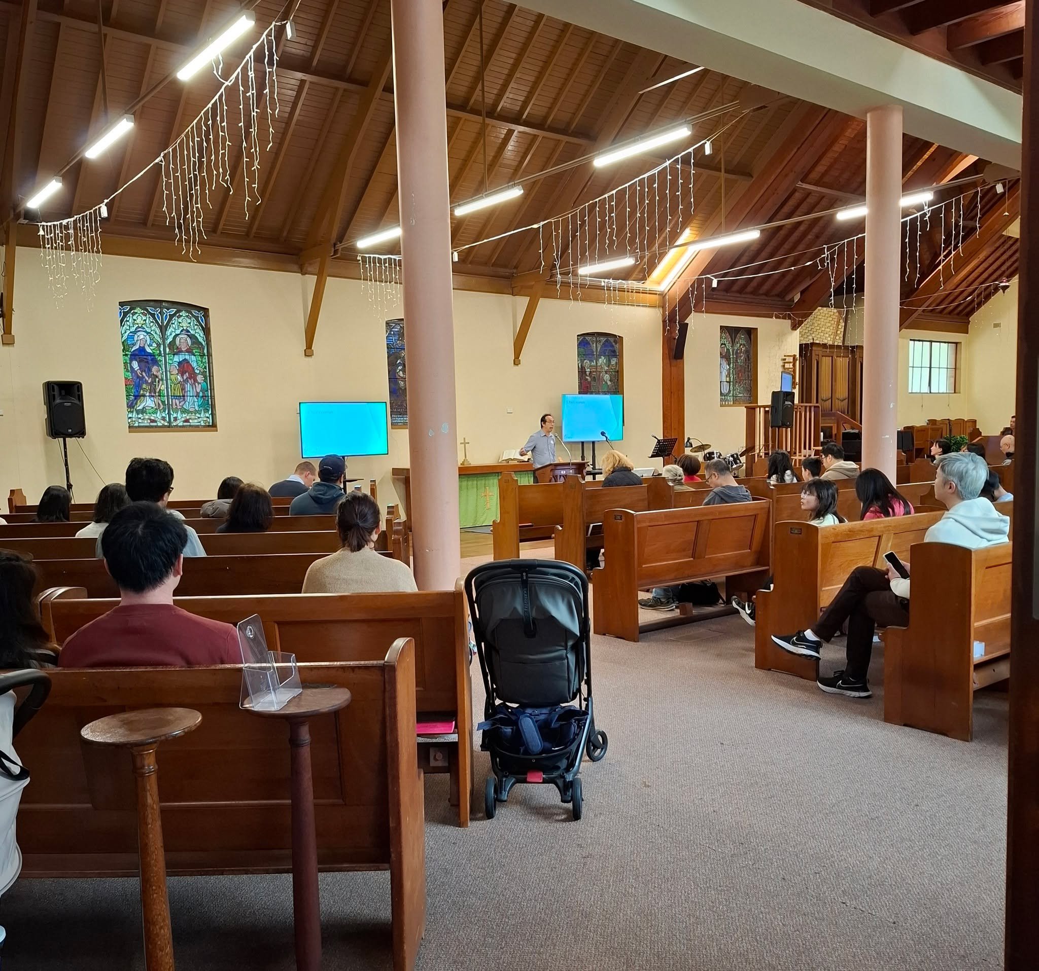 🎙"What is the charge? To preach the word. This is the urgent and important task."

✝️ "For the time will come when people will not put up with sound doctrine. Instead, to suit their own desires, they will gather around them a great nu