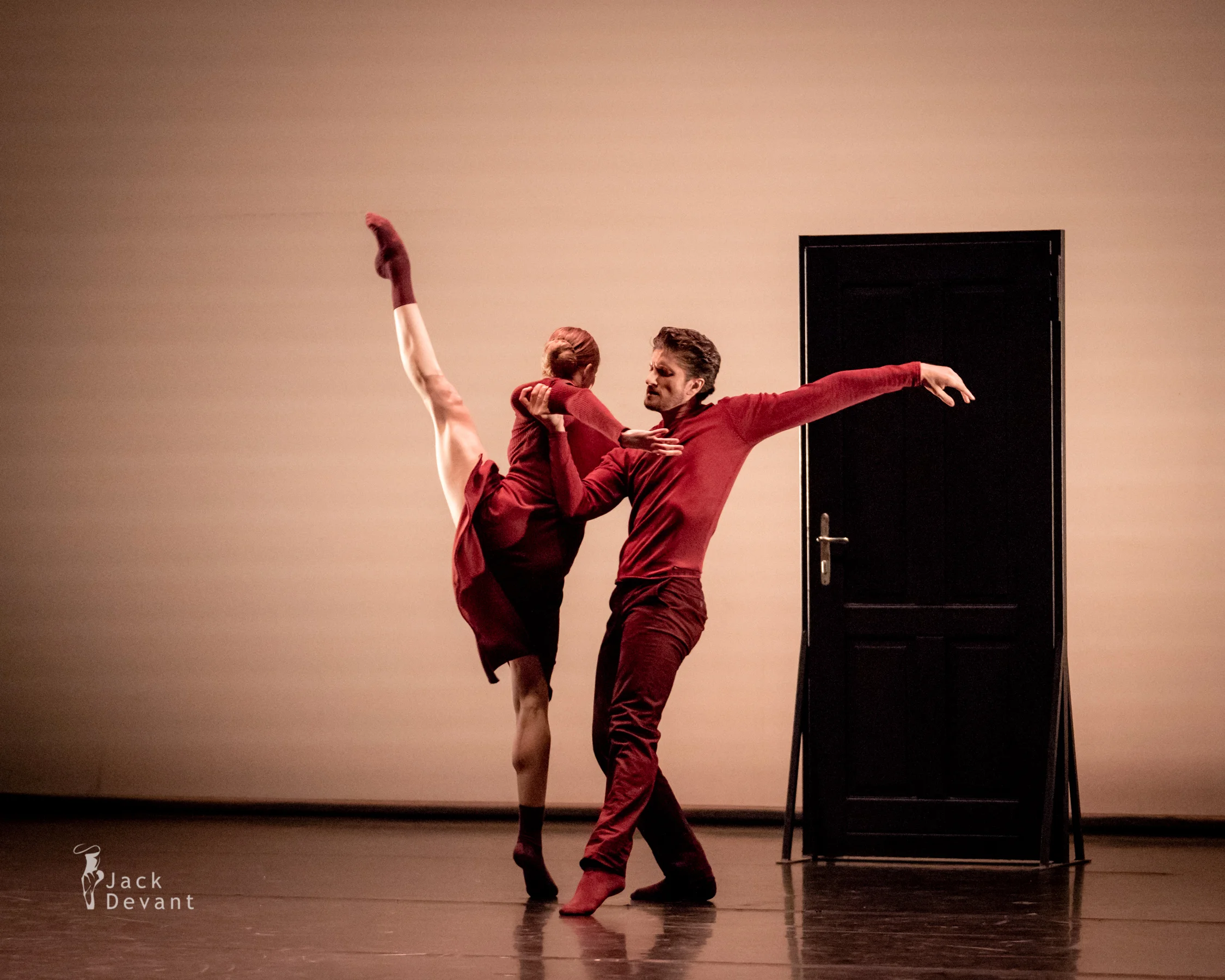 Jack-Devant-Olga-Esina-Eno-Peci-Hush-108.jpg