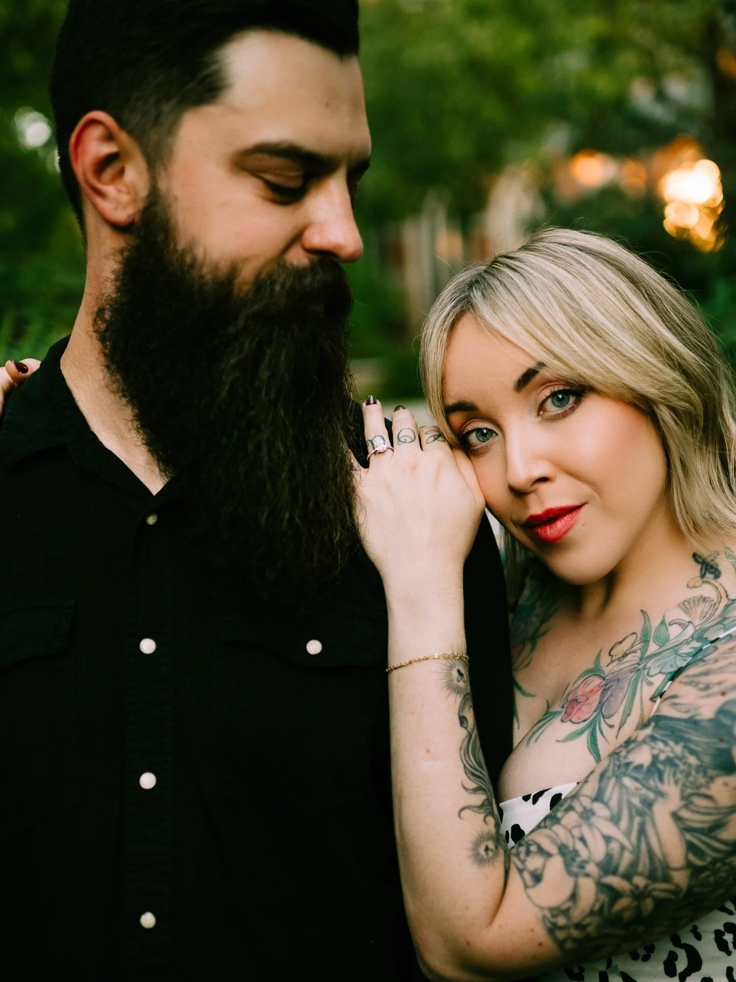 So this is love
So this is what makes life divine
I&rsquo;m all aglow
And now I know
The key to all heaven is mine